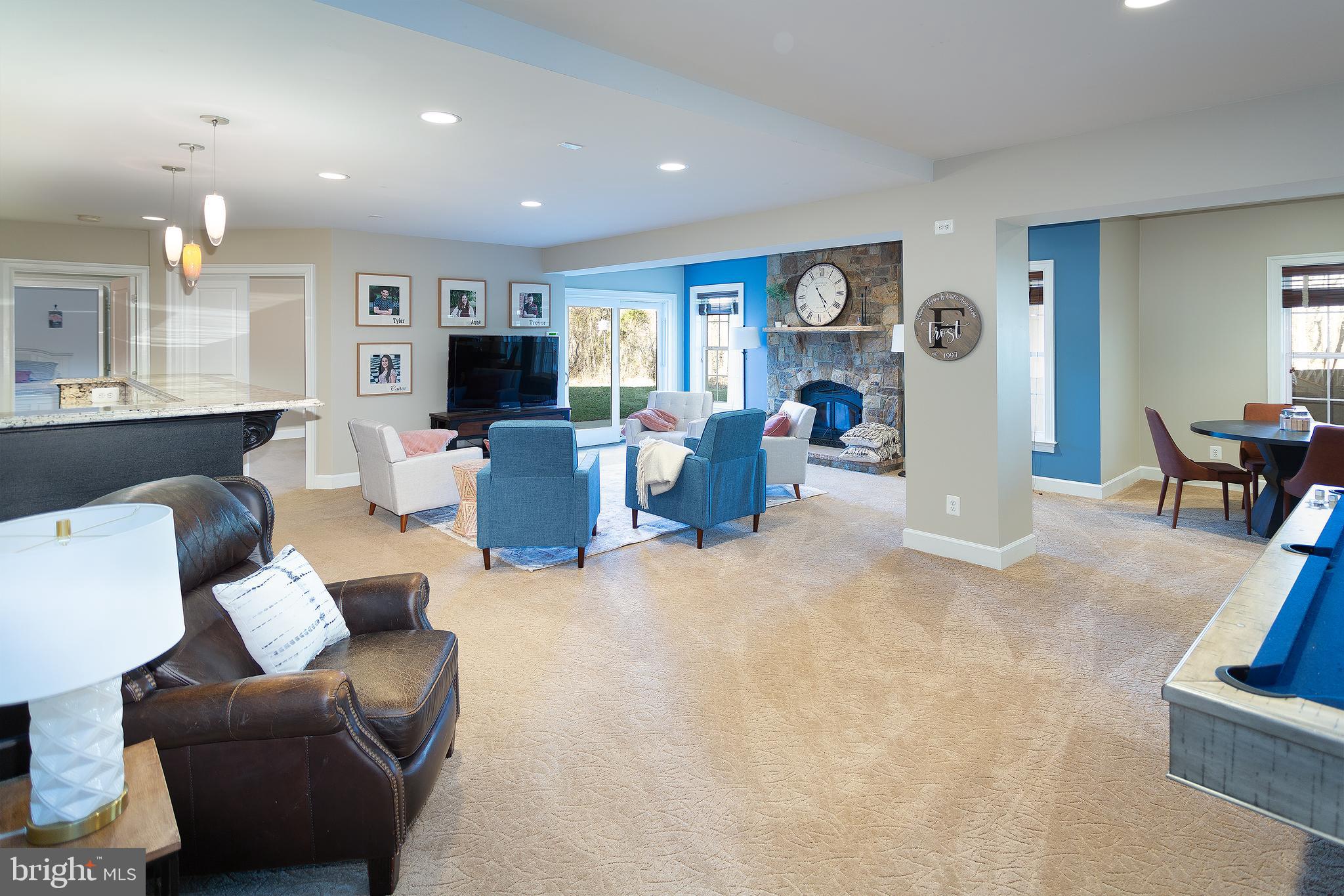 RED CEDAR - Residential