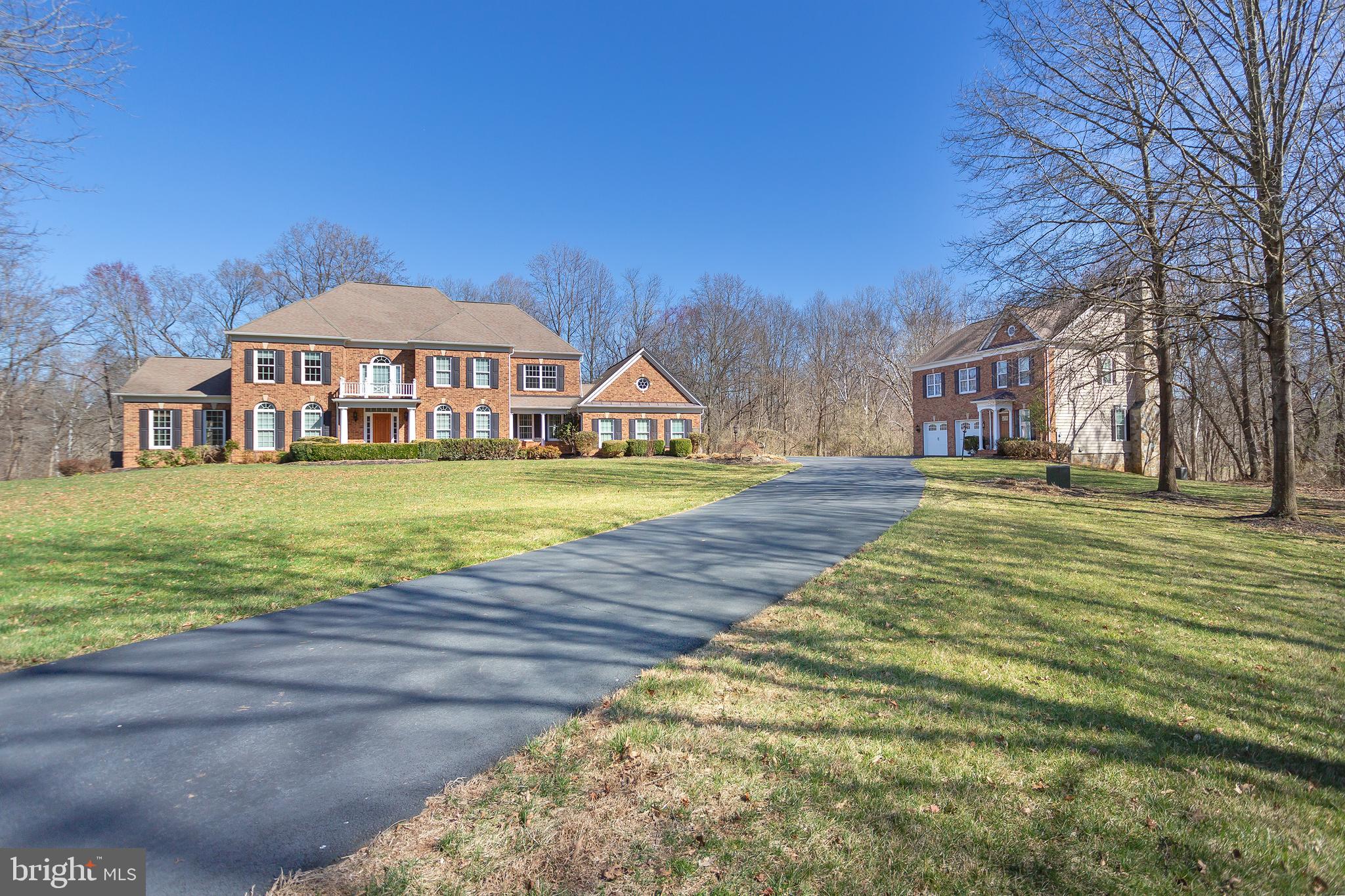 RED CEDAR - Residential