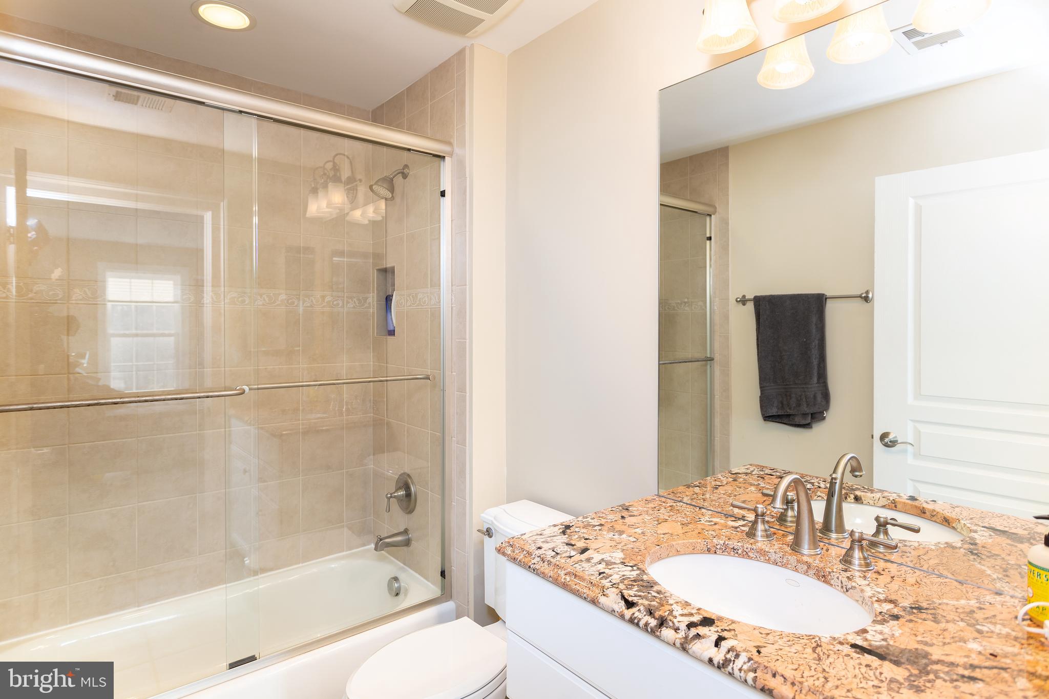 RED CEDAR - Residential