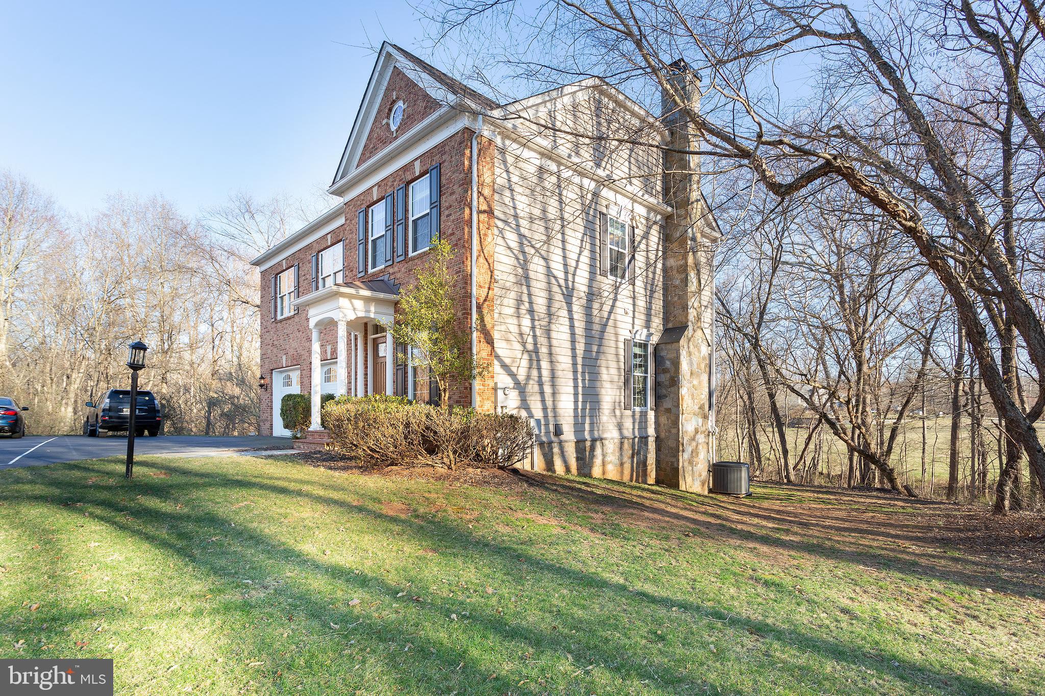 RED CEDAR - Residential