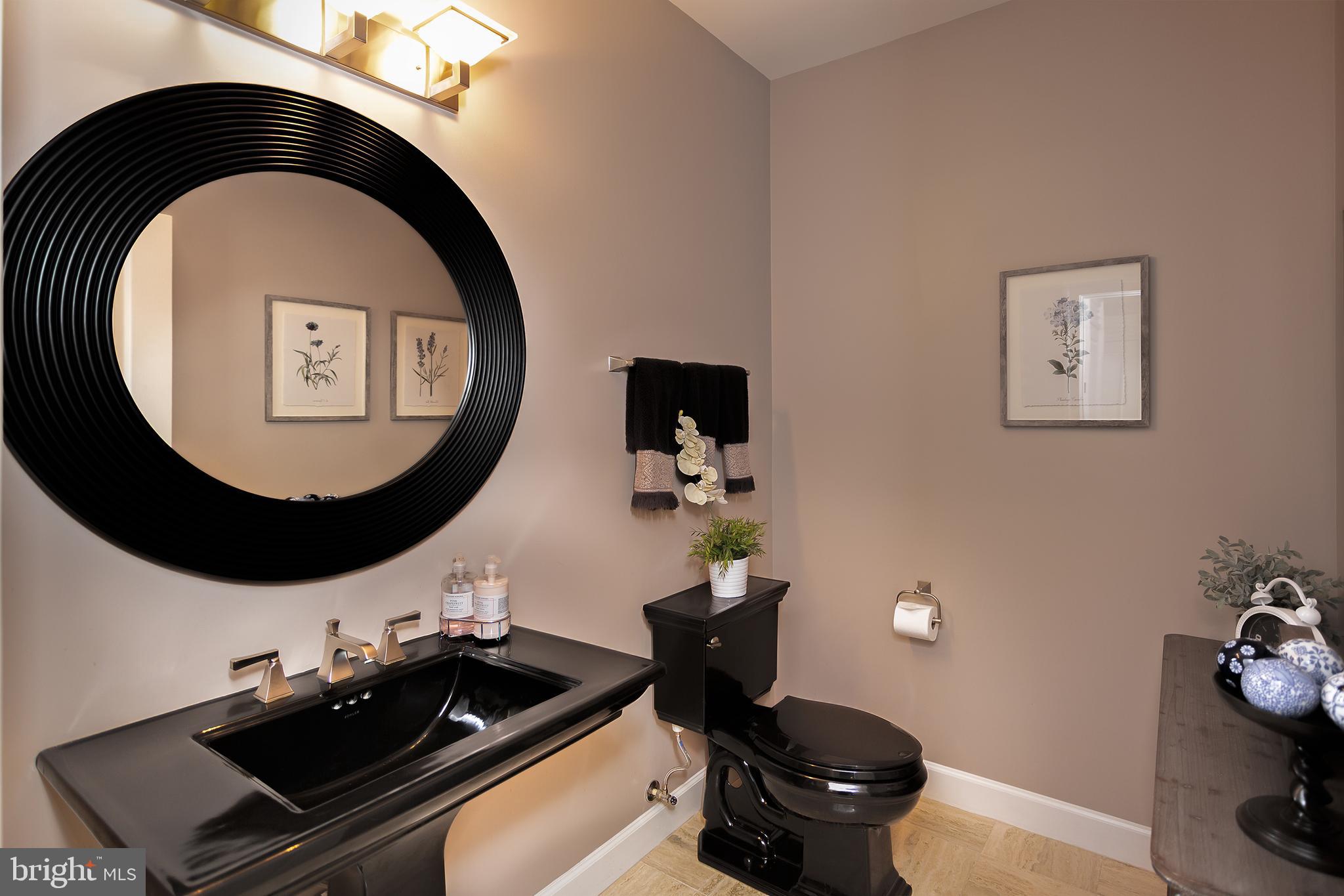 RED CEDAR - Residential