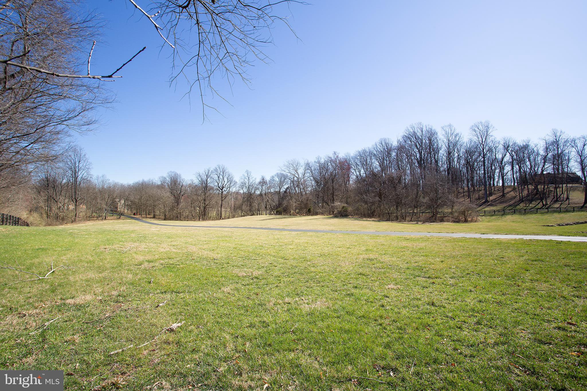 RED CEDAR - Residential