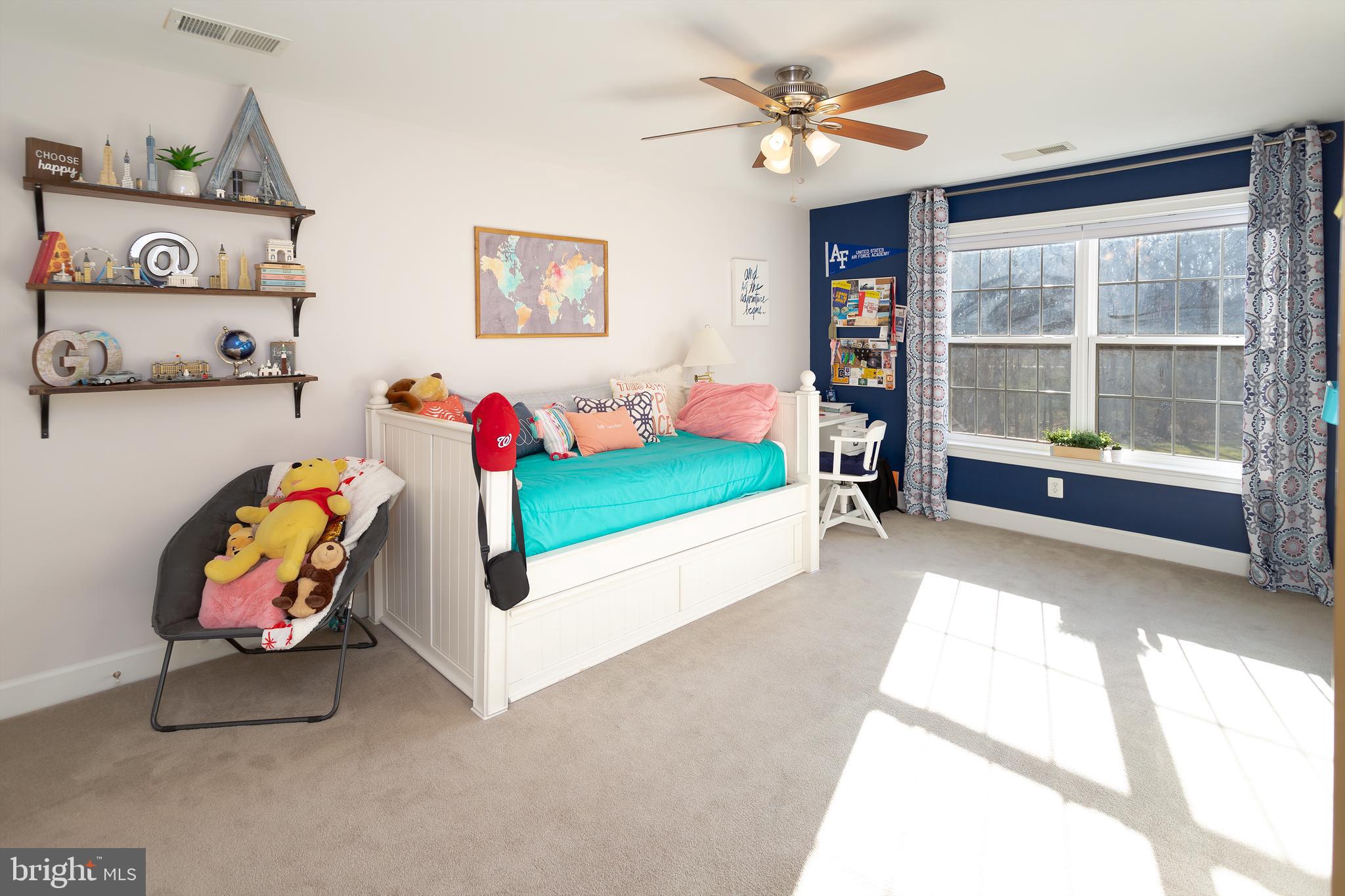 RED CEDAR - Residential