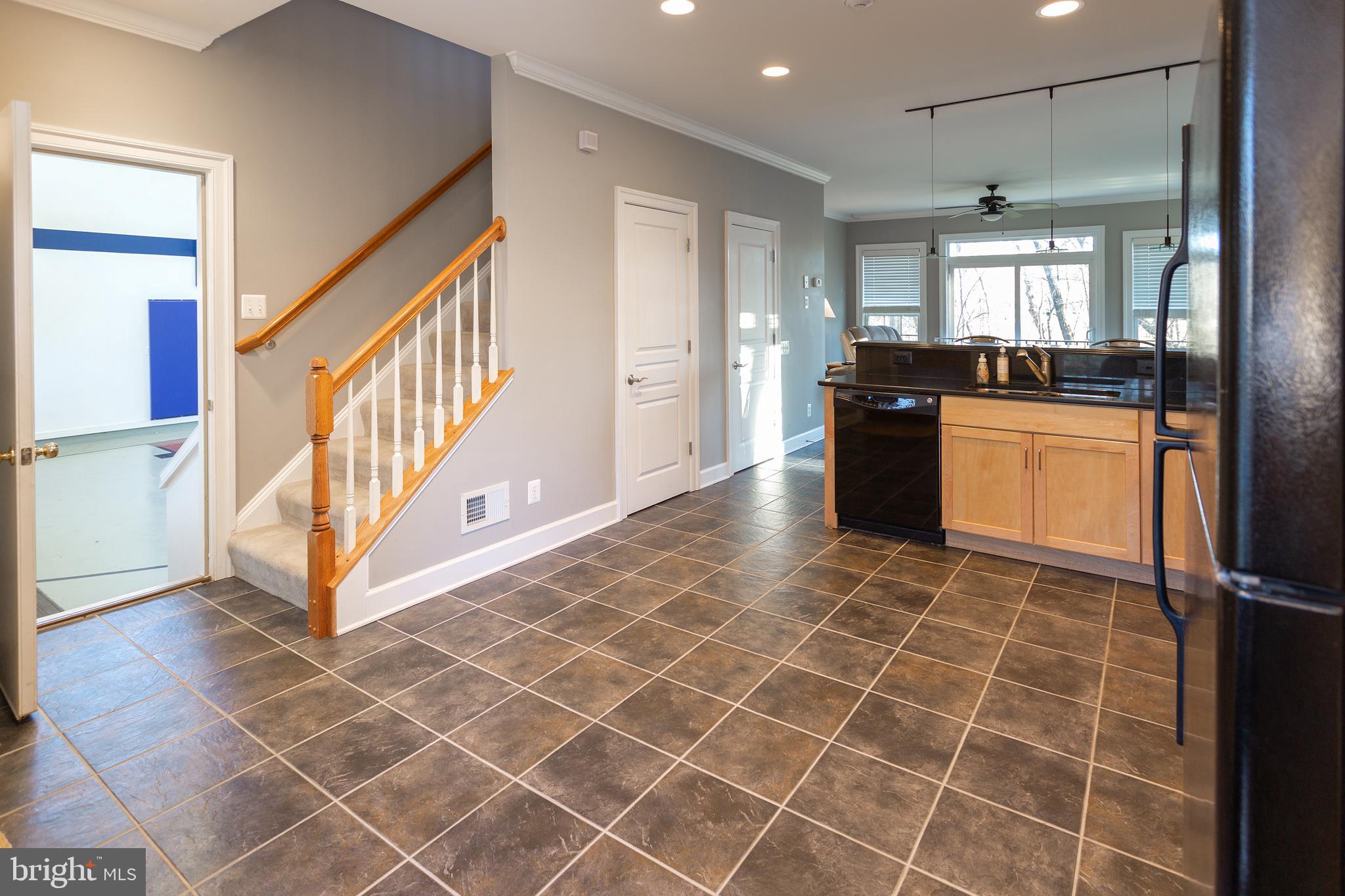 RED CEDAR - Residential