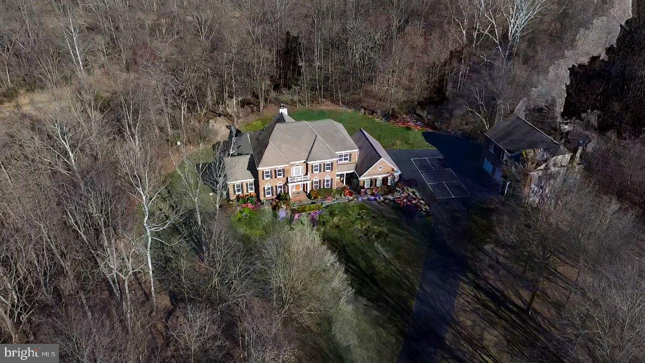 RED CEDAR - Residential