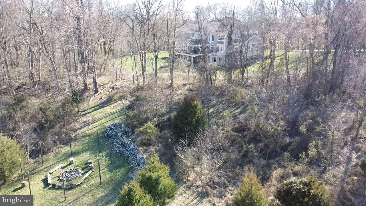 RED CEDAR - Residential