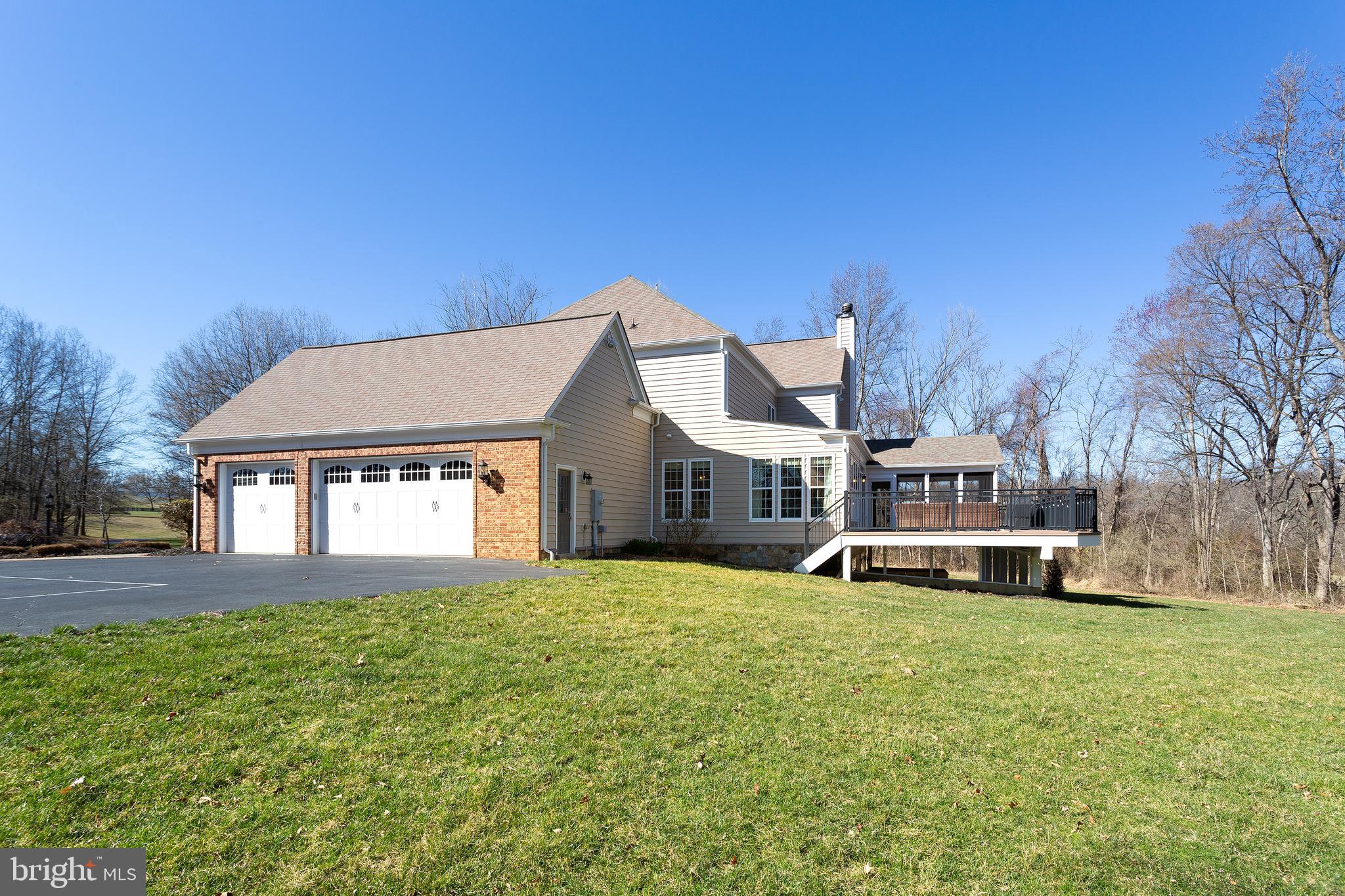 RED CEDAR - Residential