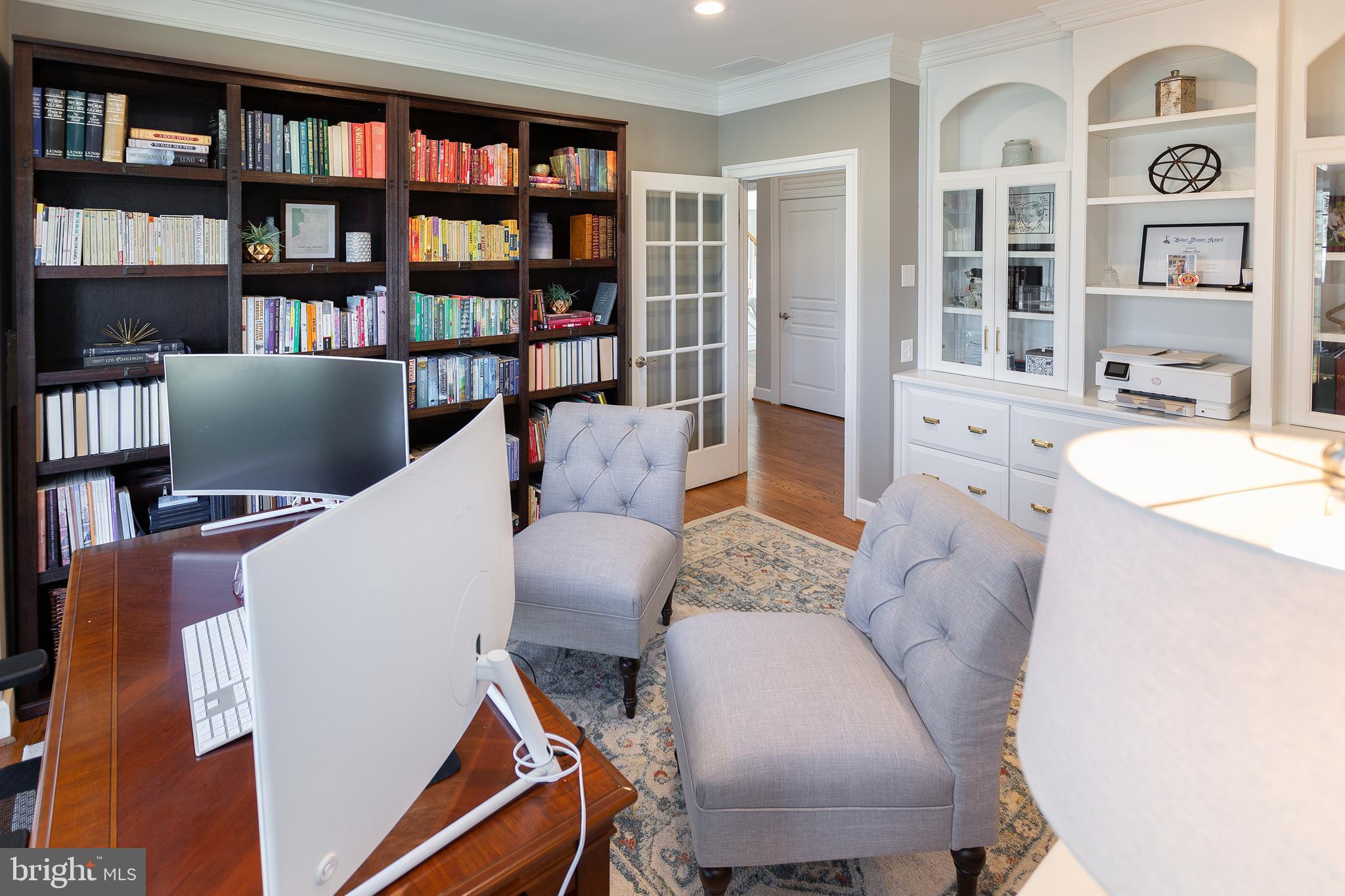 RED CEDAR - Residential