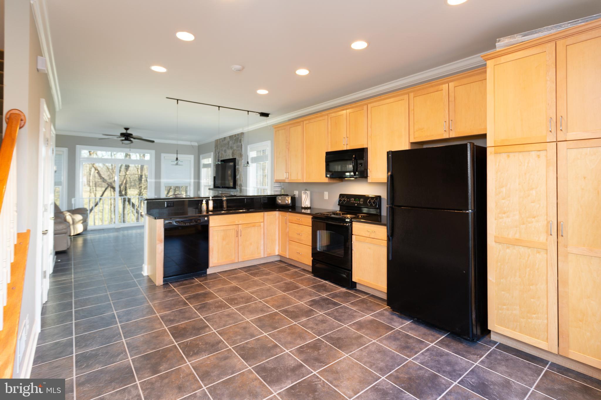 RED CEDAR - Residential