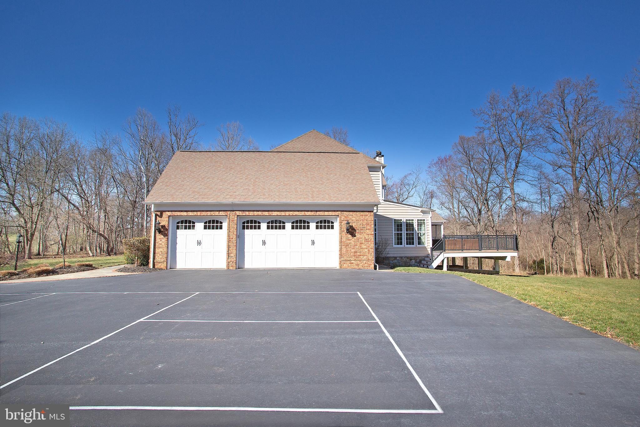 RED CEDAR - Residential