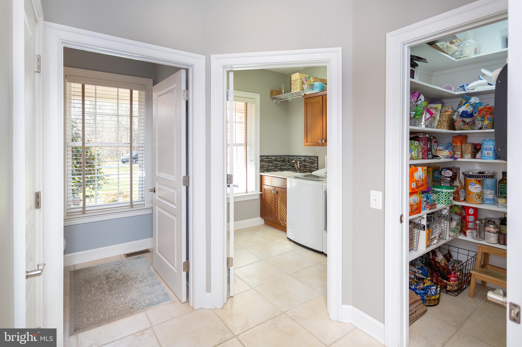 RED CEDAR - Residential