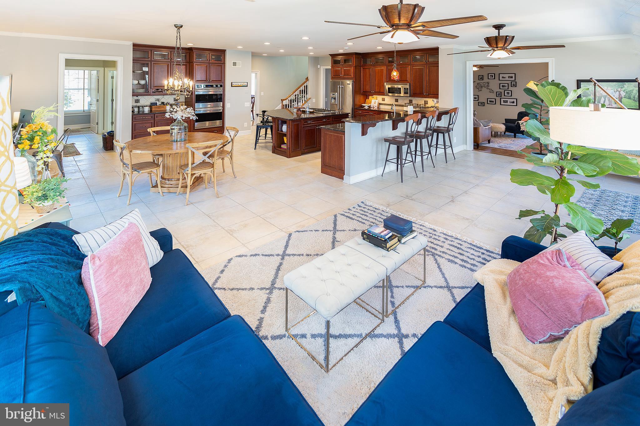 RED CEDAR - Residential