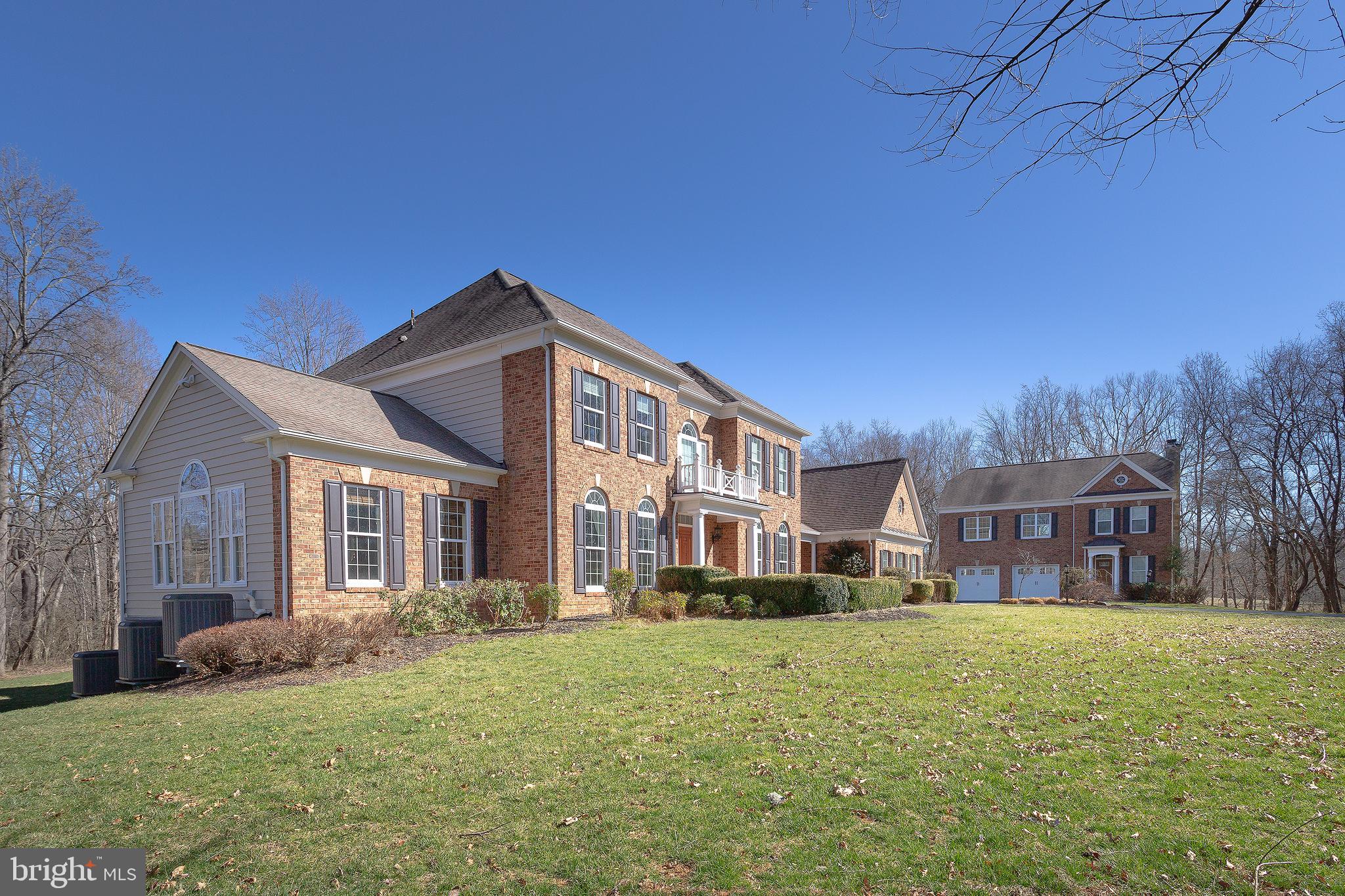 RED CEDAR - Residential