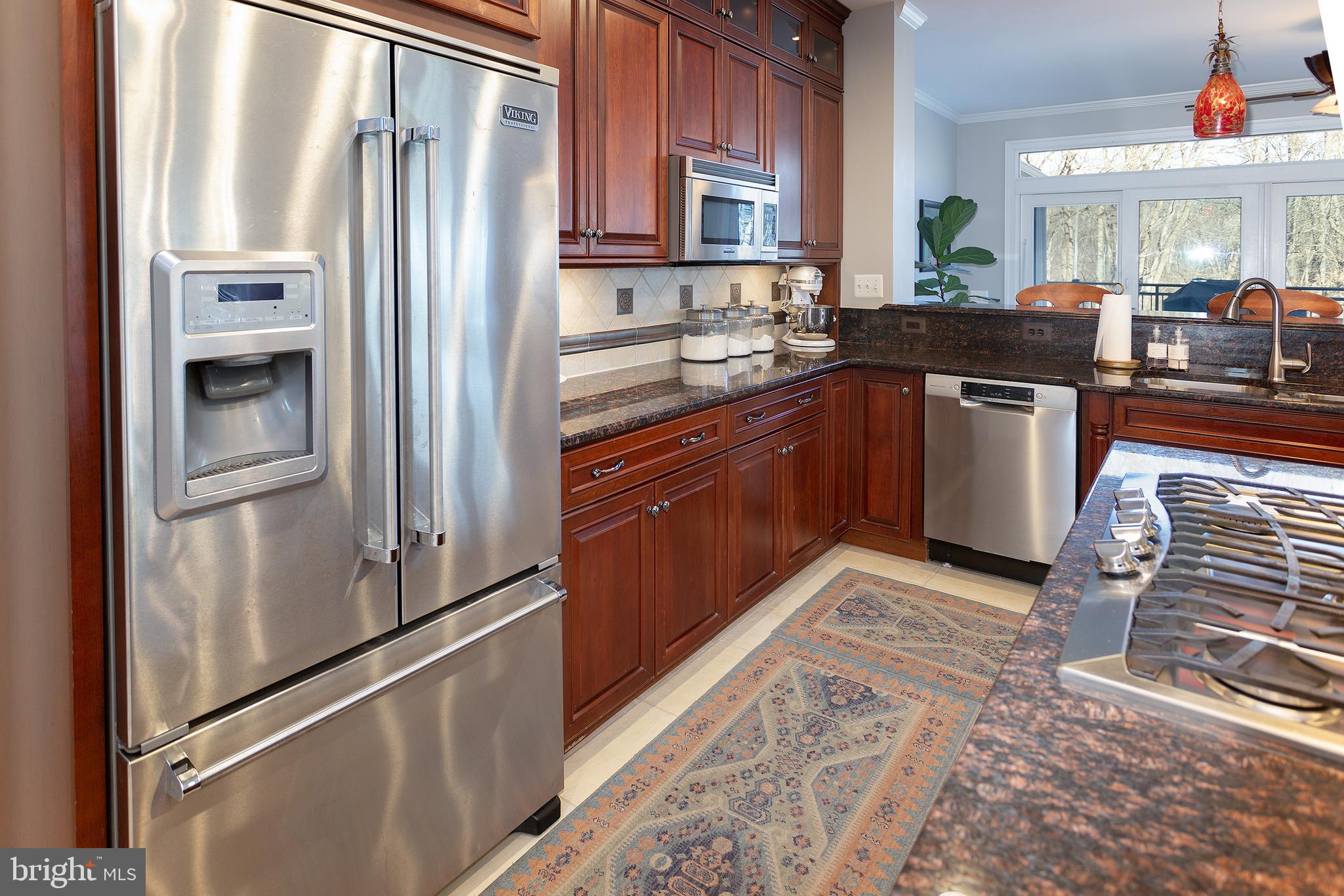 RED CEDAR - Residential