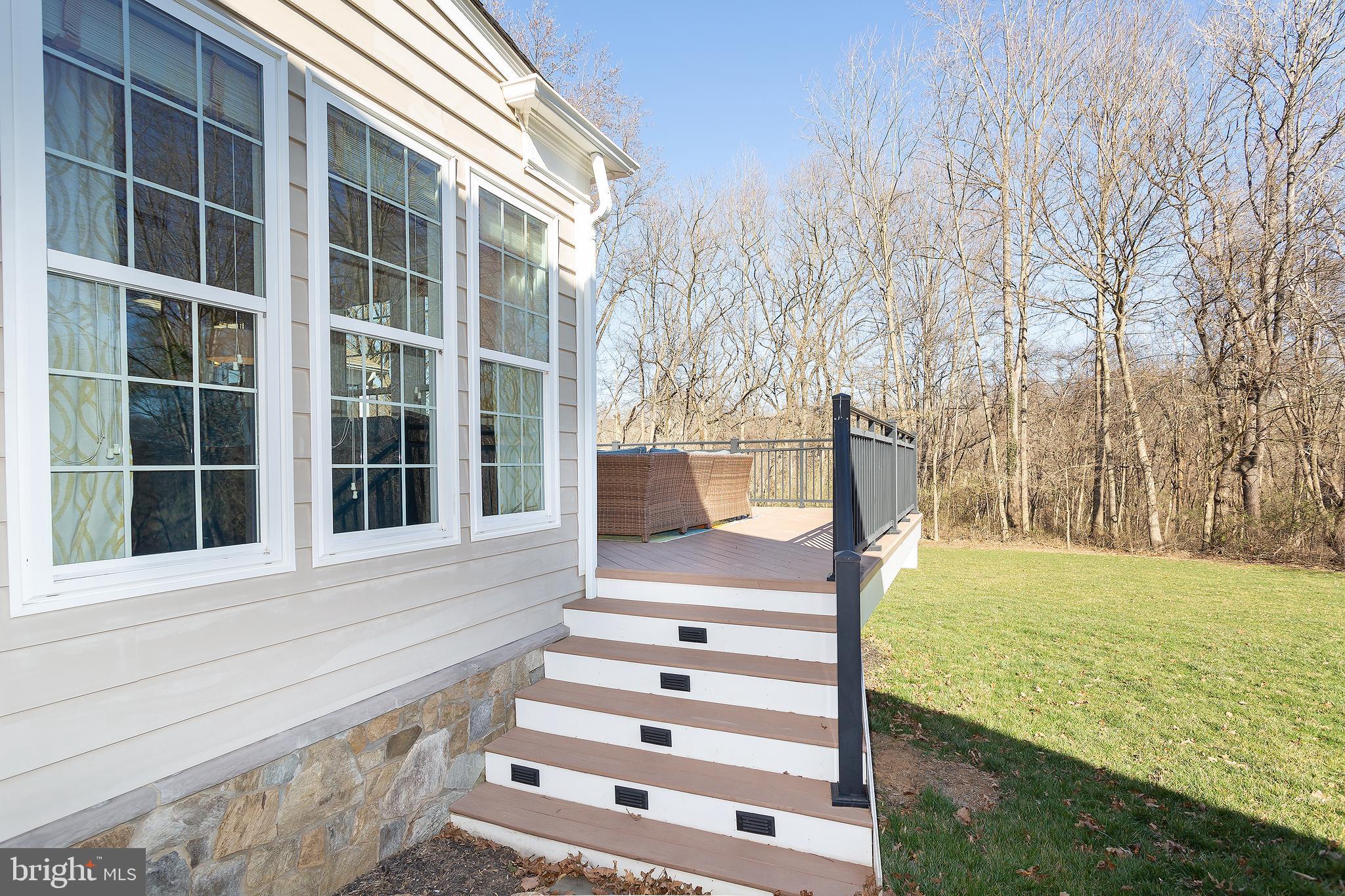 RED CEDAR - Residential