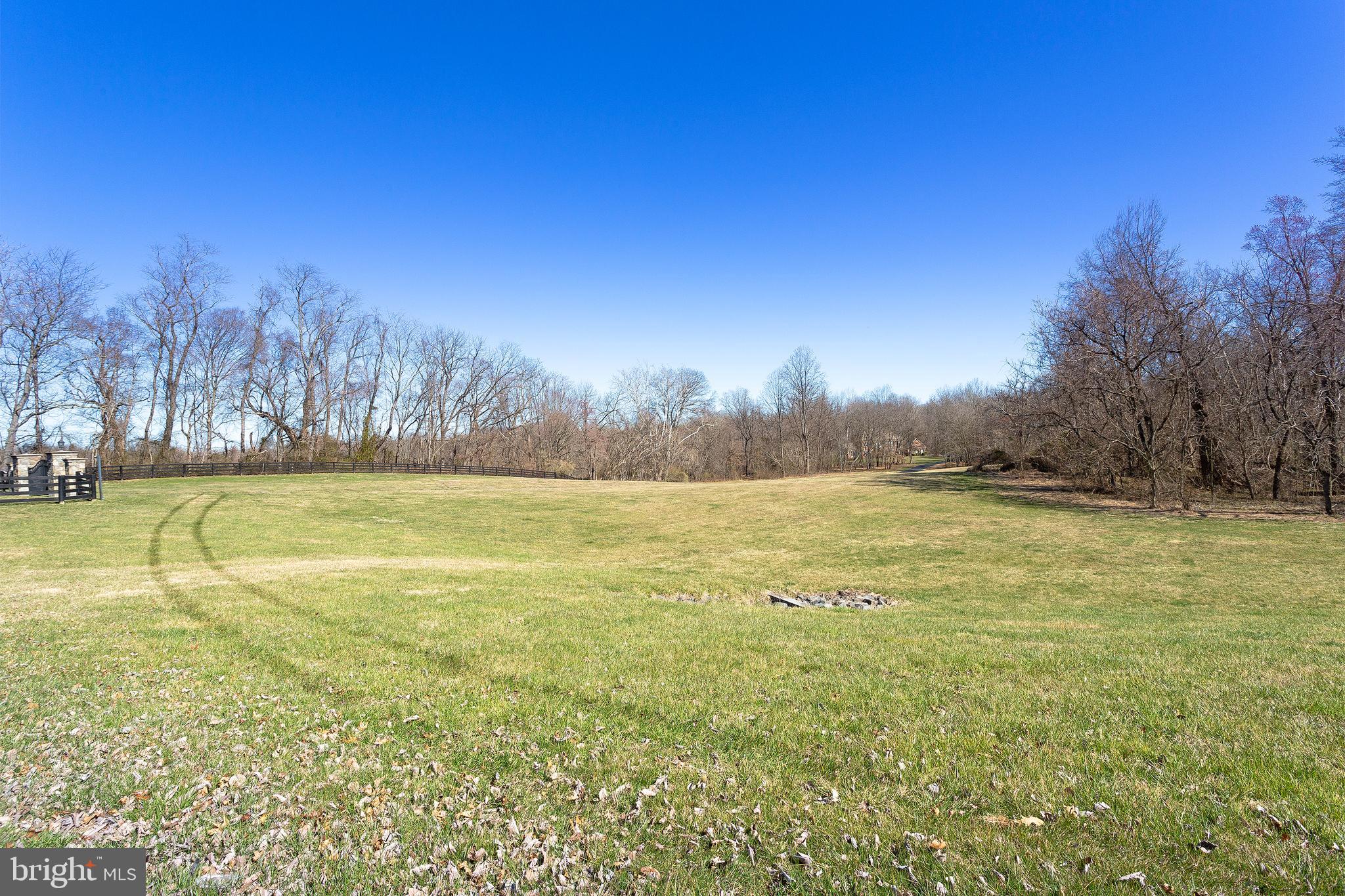 RED CEDAR - Residential