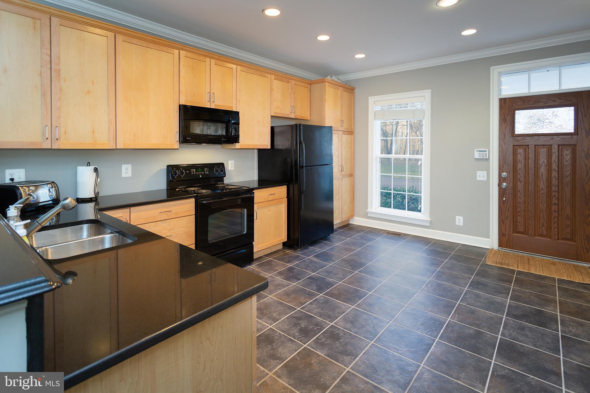 RED CEDAR - Residential