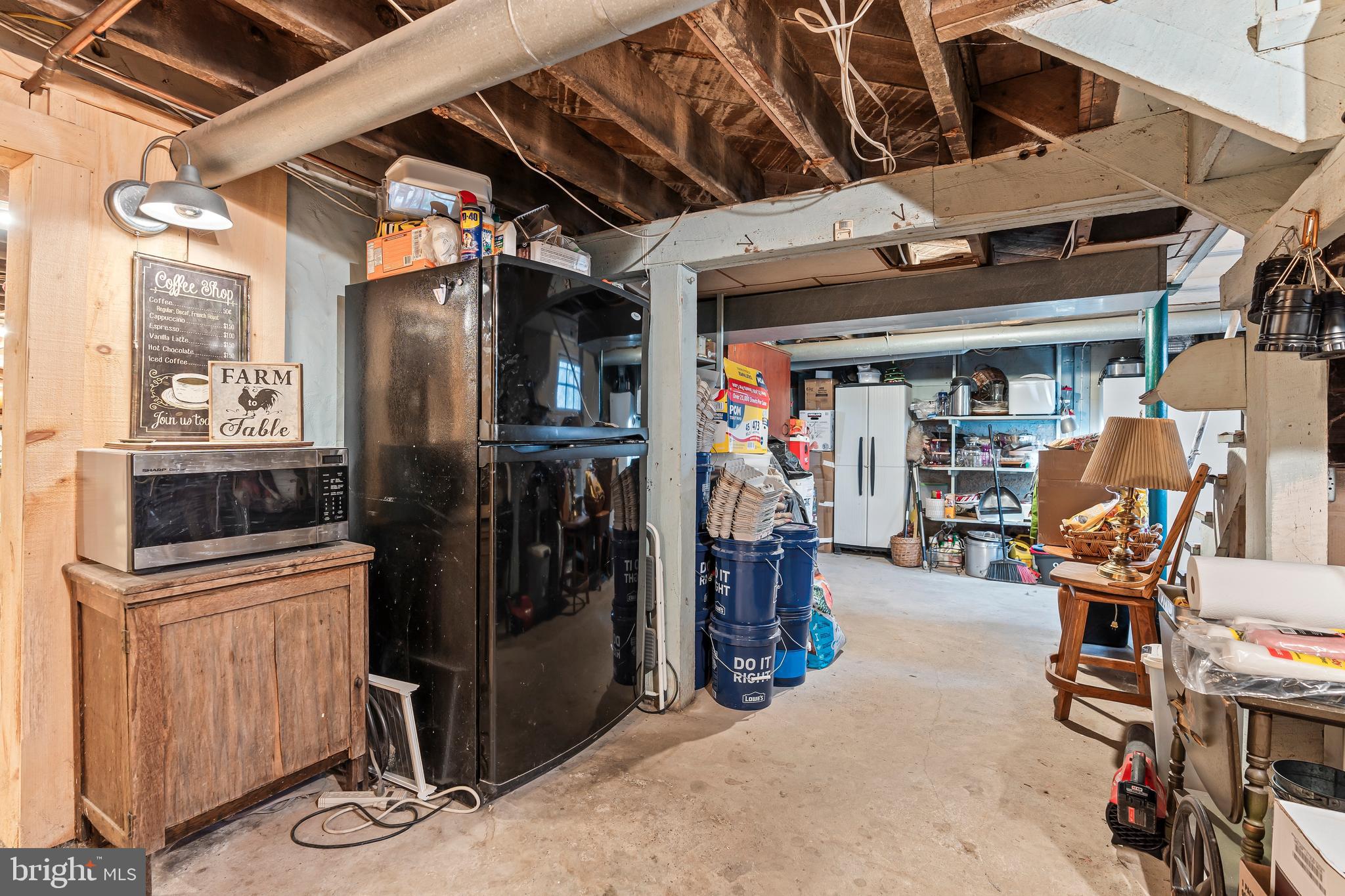 HEDGESVILLE - Residential