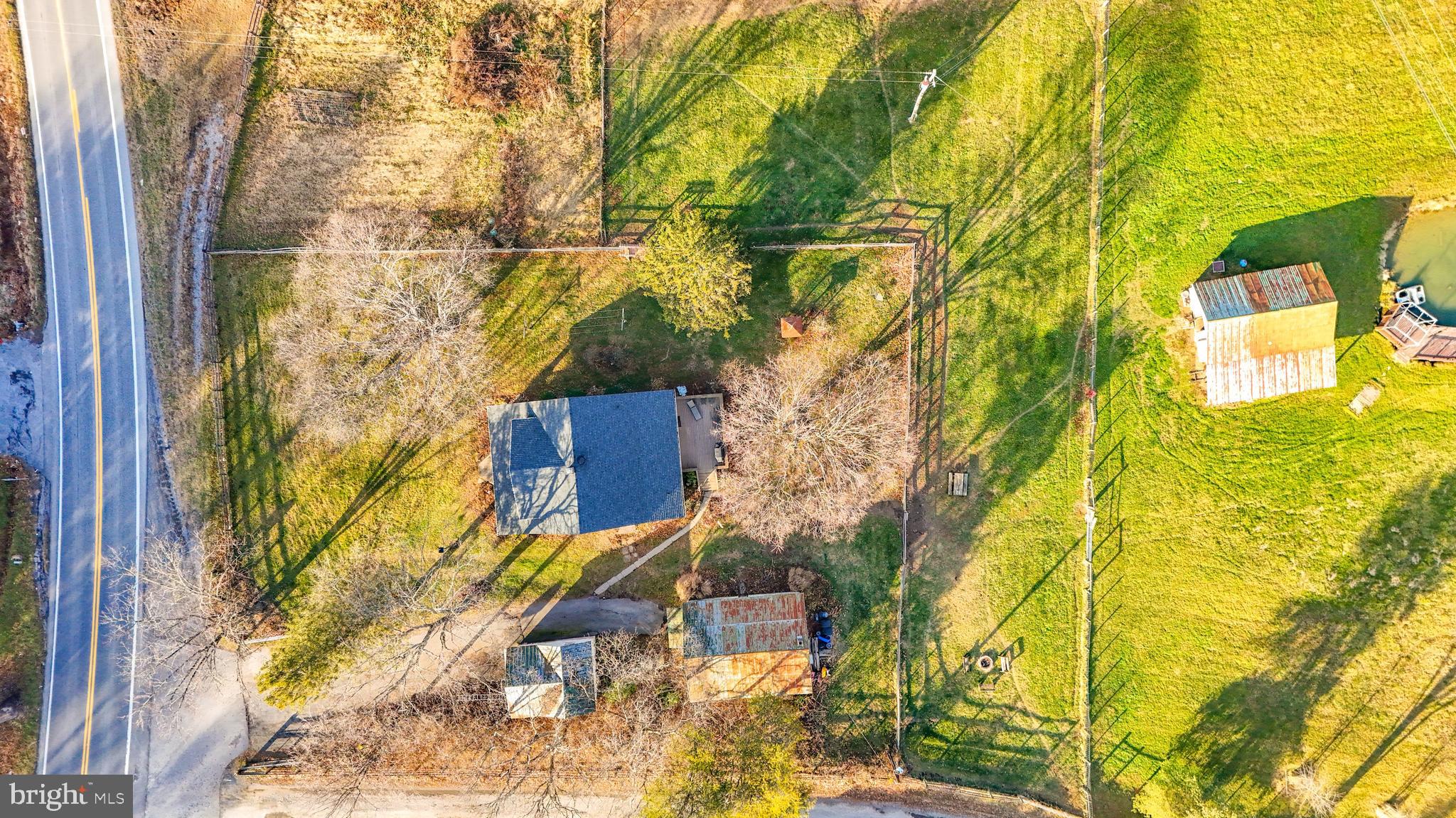 HEDGESVILLE - Residential