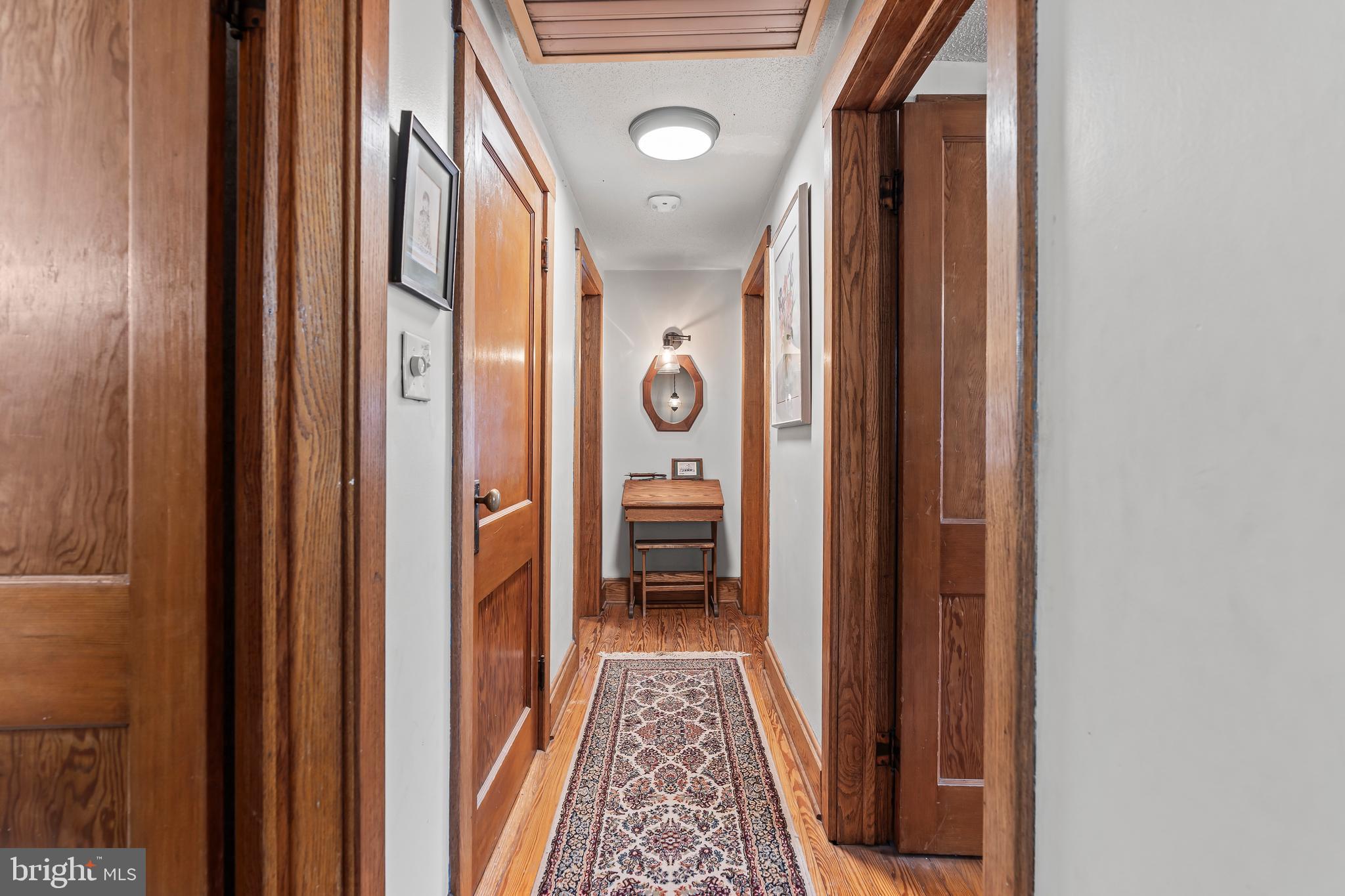 HEDGESVILLE - Residential