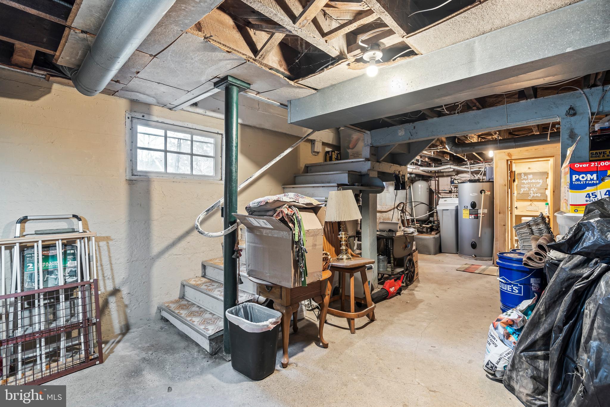 HEDGESVILLE - Residential