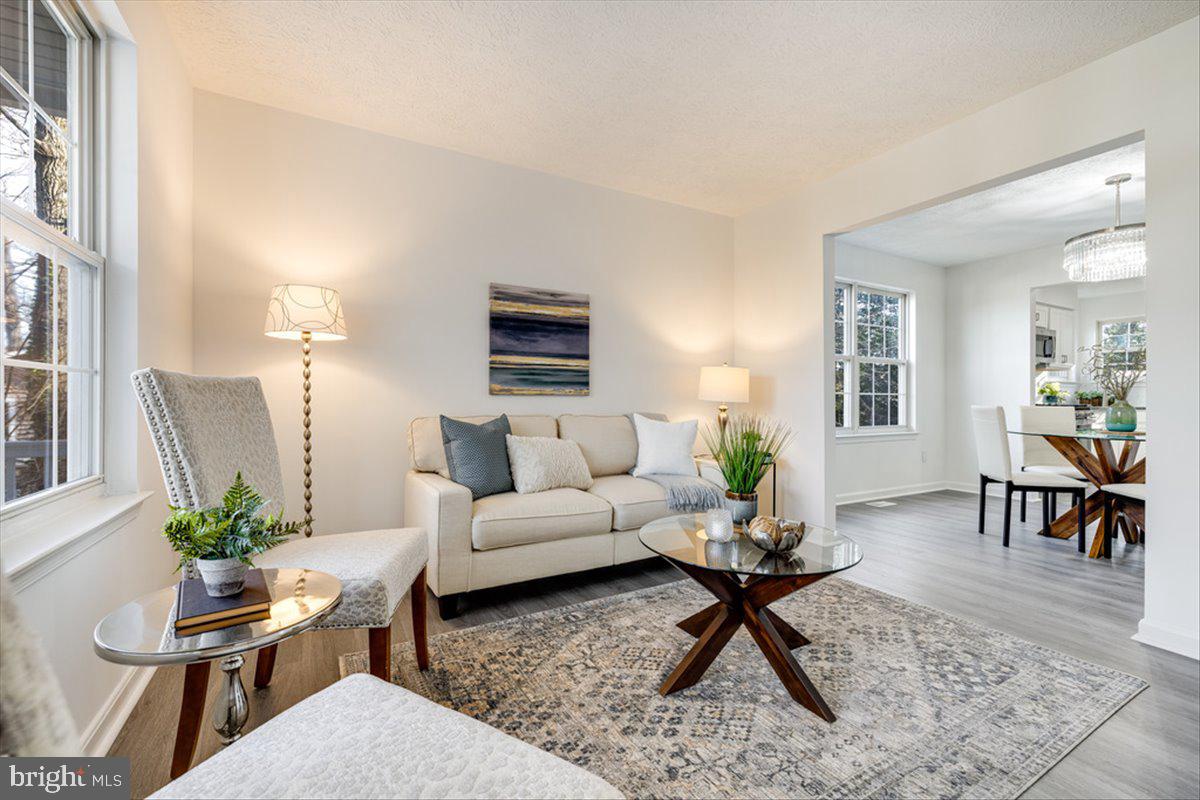 ROUND BAY CITY - Residential