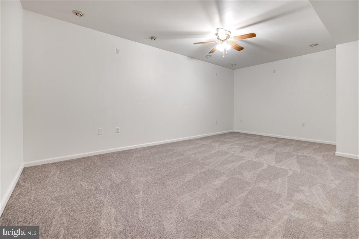 ROUND BAY CITY - Residential