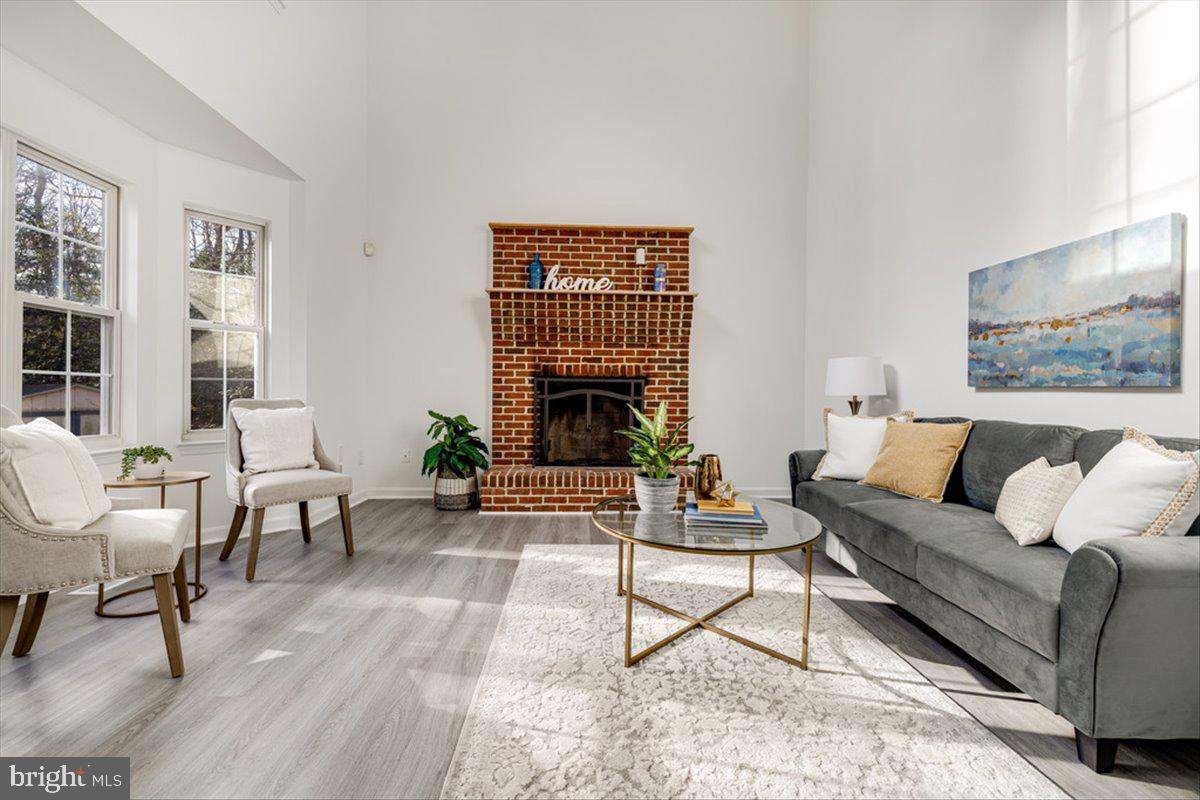 ROUND BAY CITY - Residential