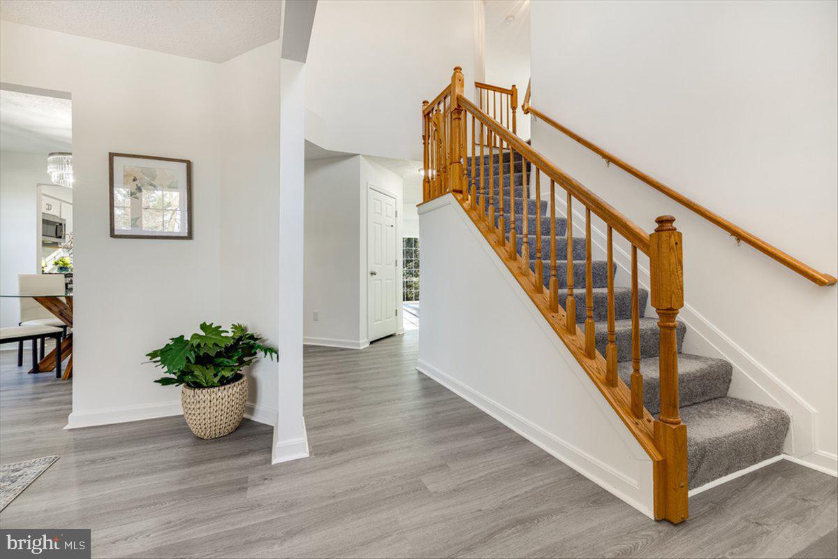 ROUND BAY CITY - Residential