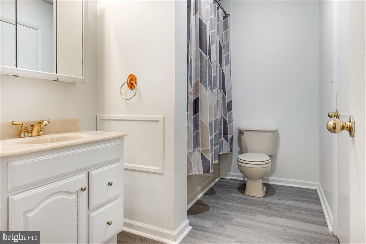 ROUND BAY CITY - Residential