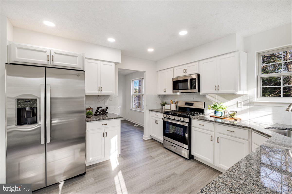 ROUND BAY CITY - Residential