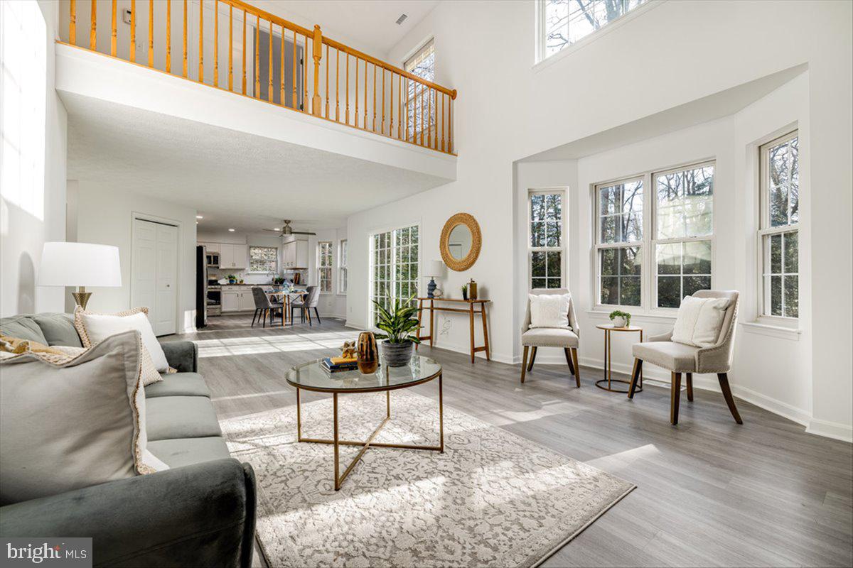 ROUND BAY CITY - Residential