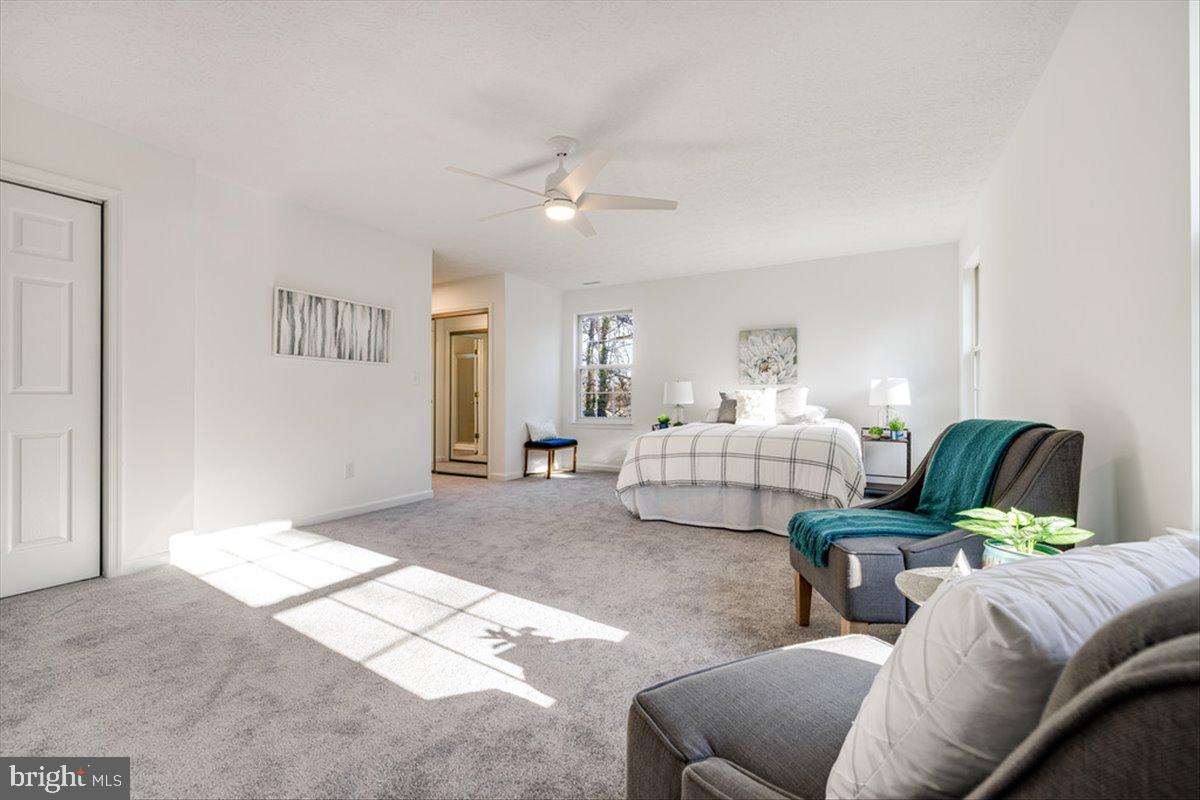 ROUND BAY CITY - Residential