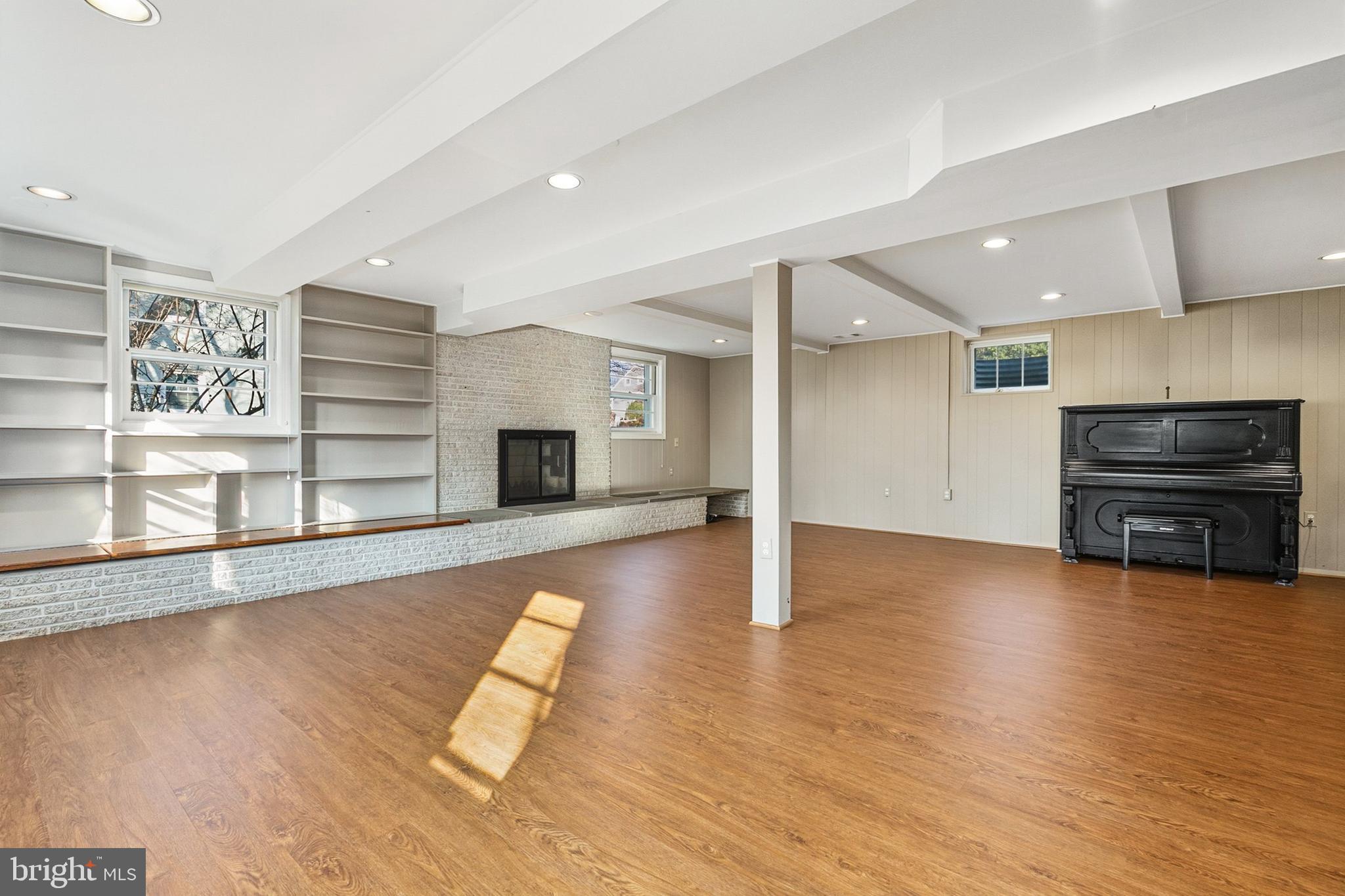 ROCK CREEK HIGHLANDS - Residential