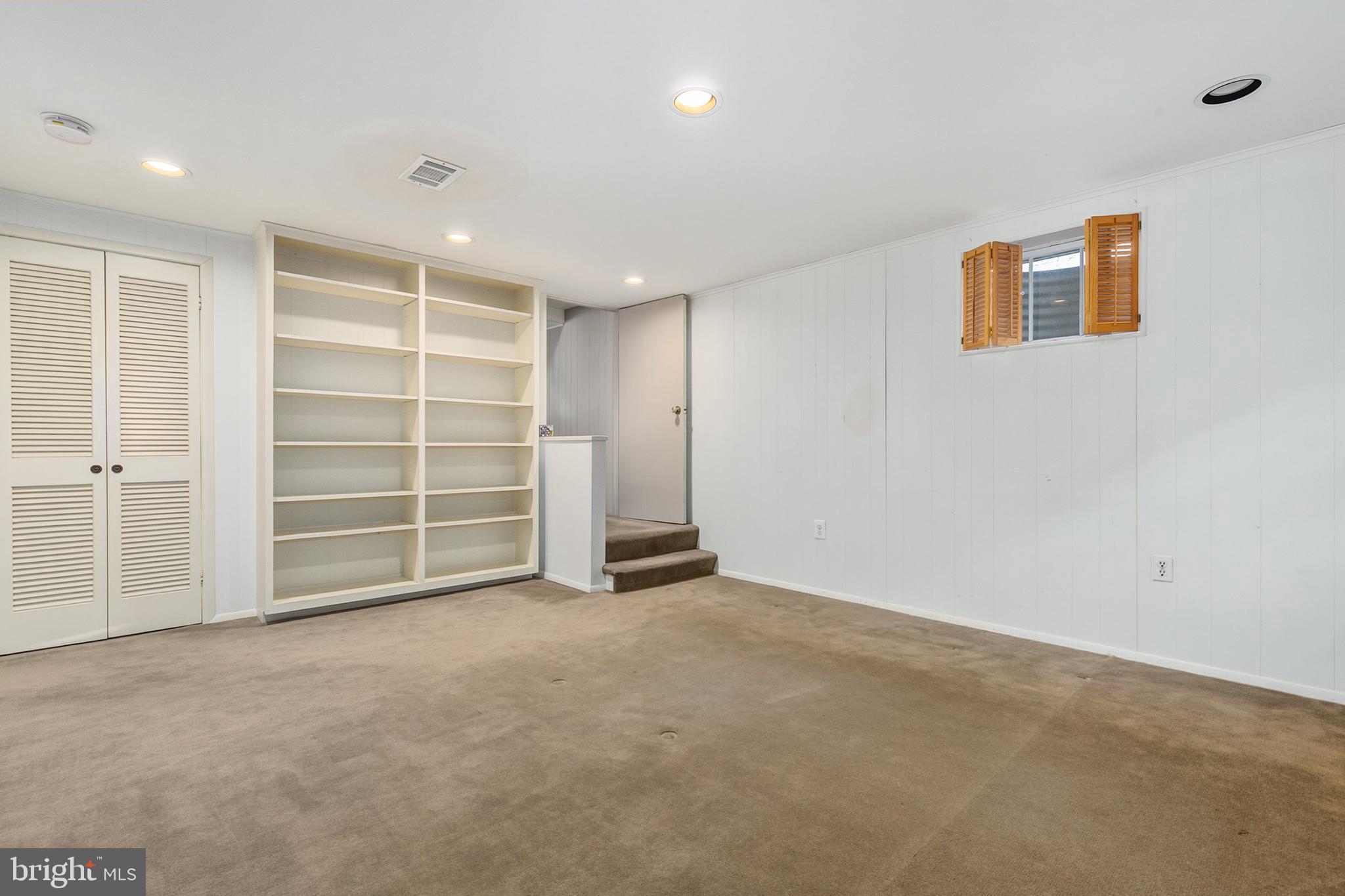 ROCK CREEK HIGHLANDS - Residential