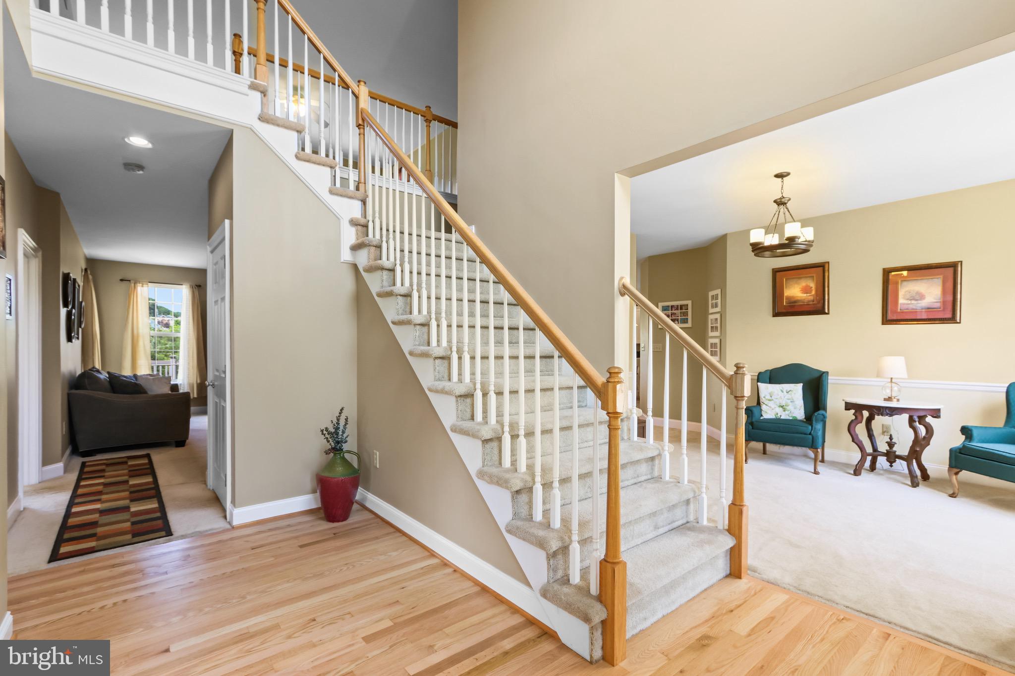 2932 SILVER CREEK CIRCLE