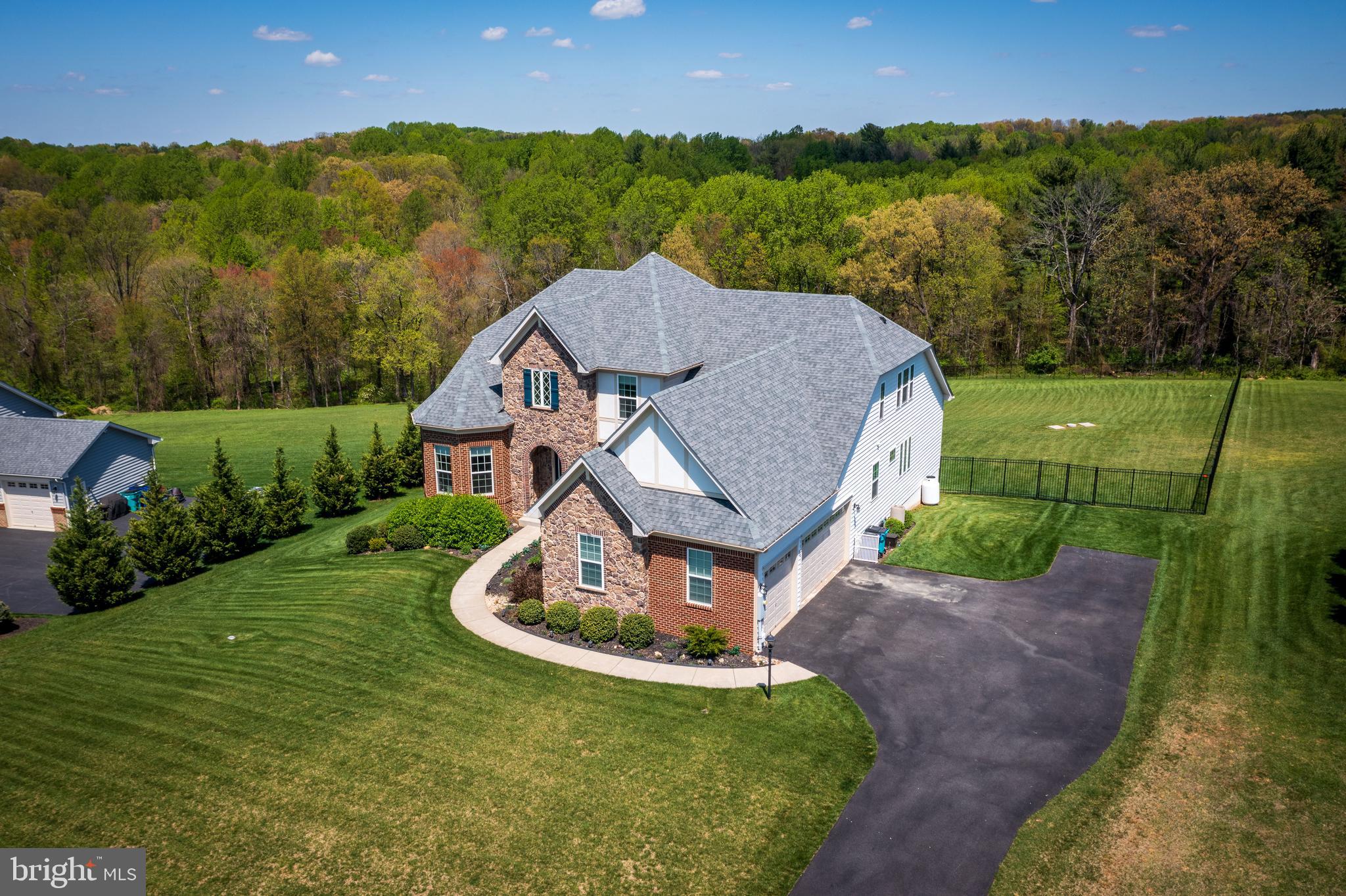 GLADHILL ESTATES - Residential