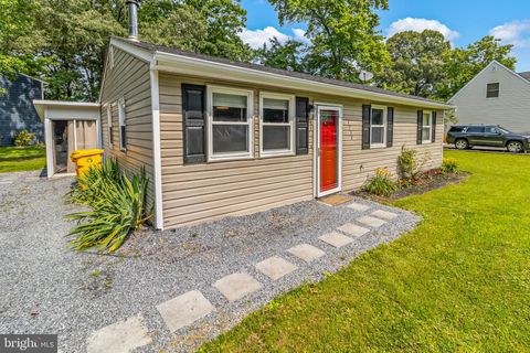 Homes For Sale - 4738 Washington Avenue<br/> SHADY SIDE, MD 20764