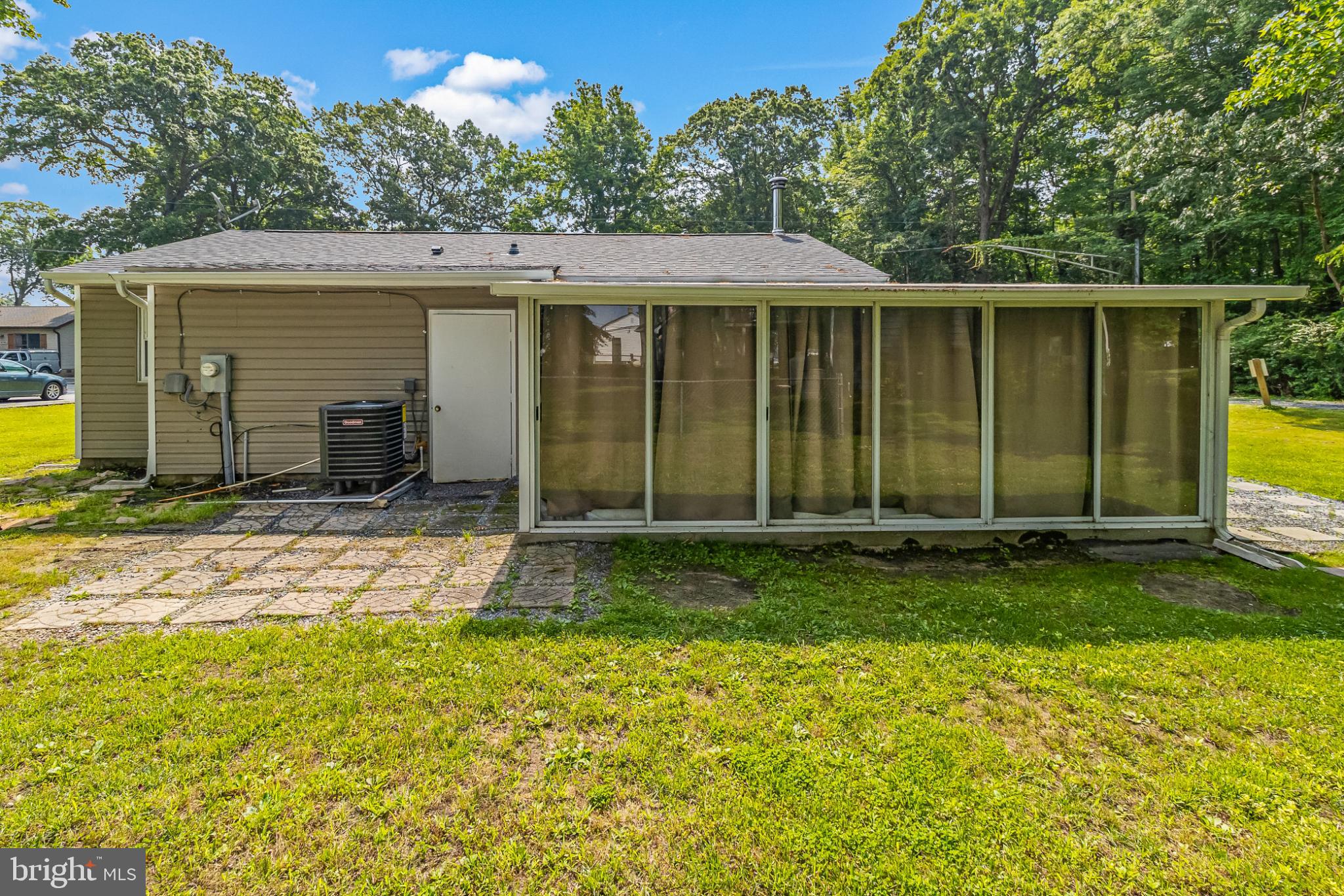 IDLEWILDE ON THE BAY - Residential