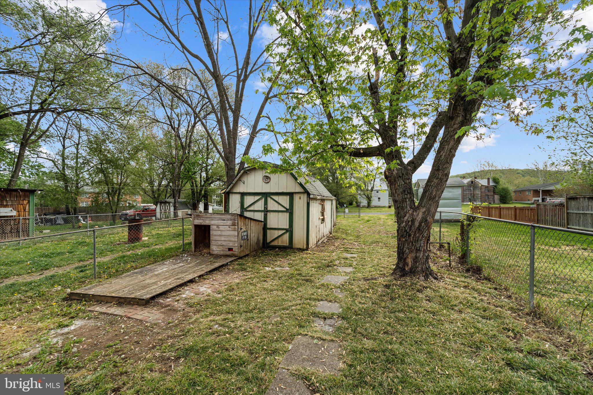 FLETCHER - Residential