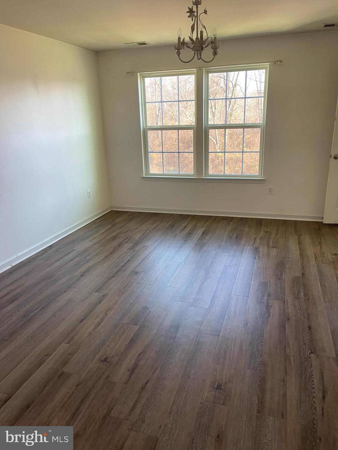 BROOKFIELD - Residential