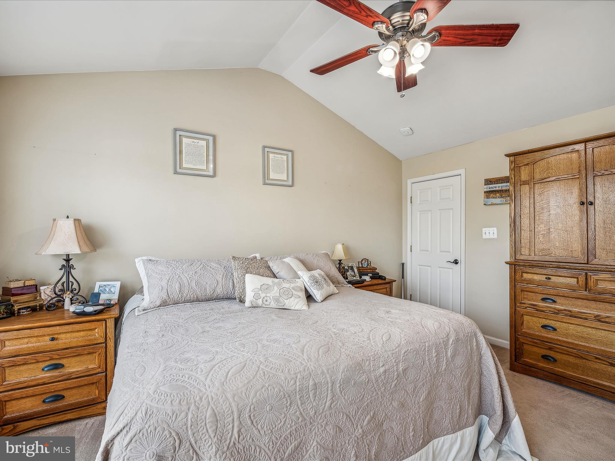 HUNTFIELD - Residential