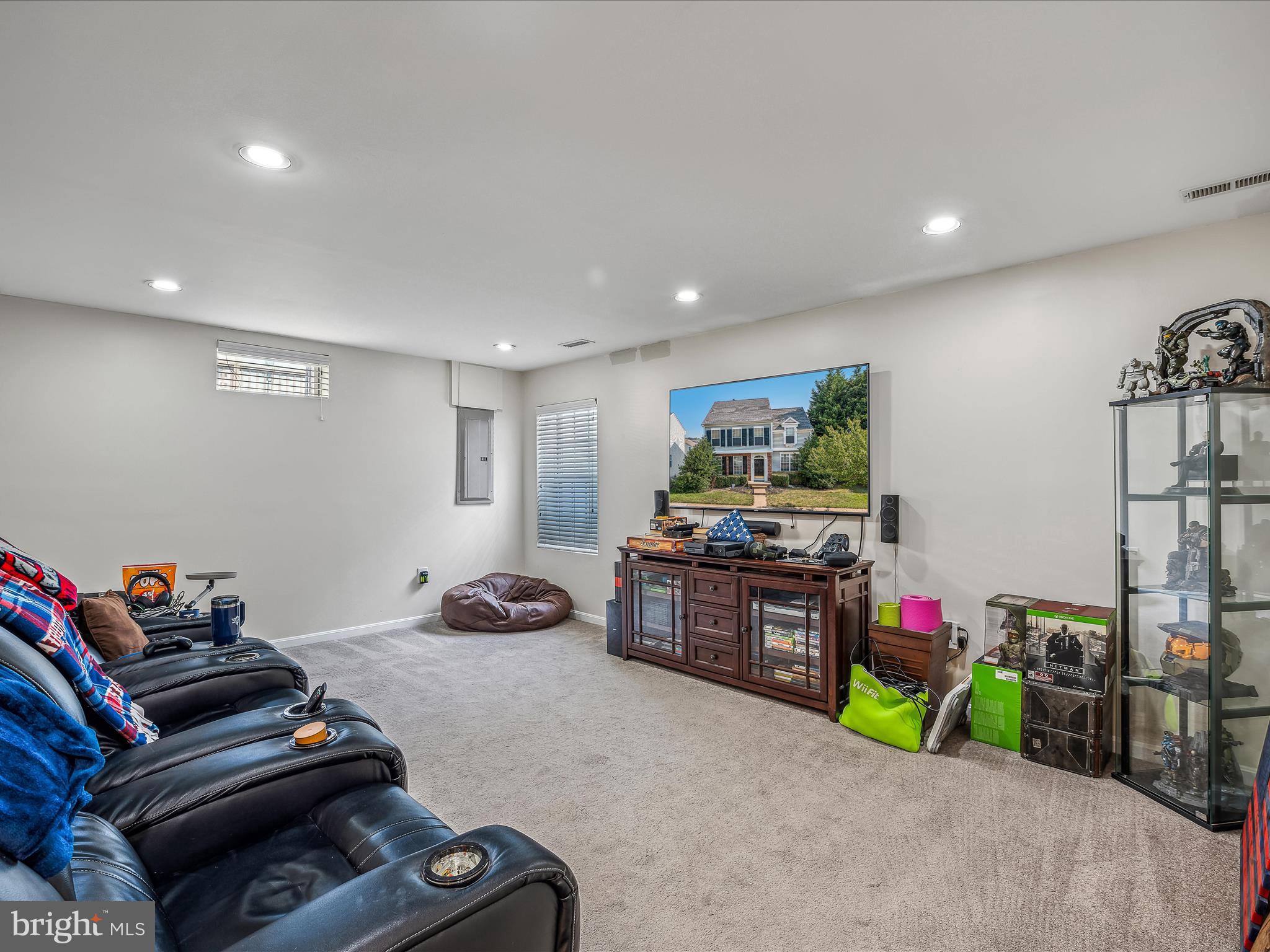 HUNTFIELD - Residential