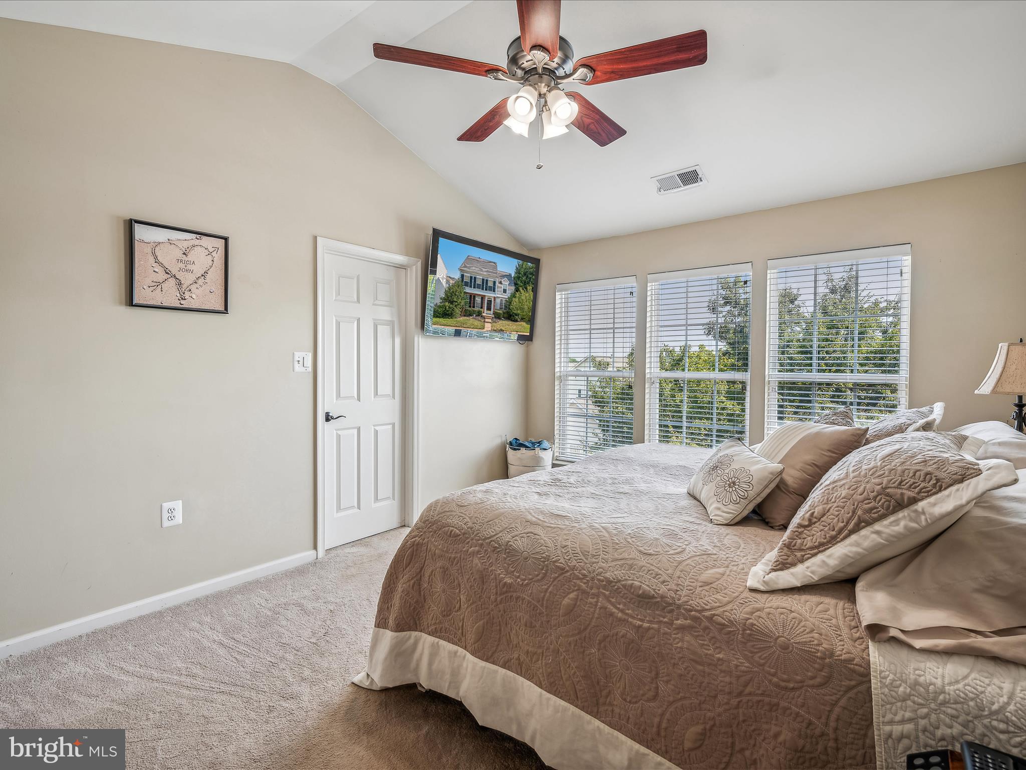 HUNTFIELD - Residential