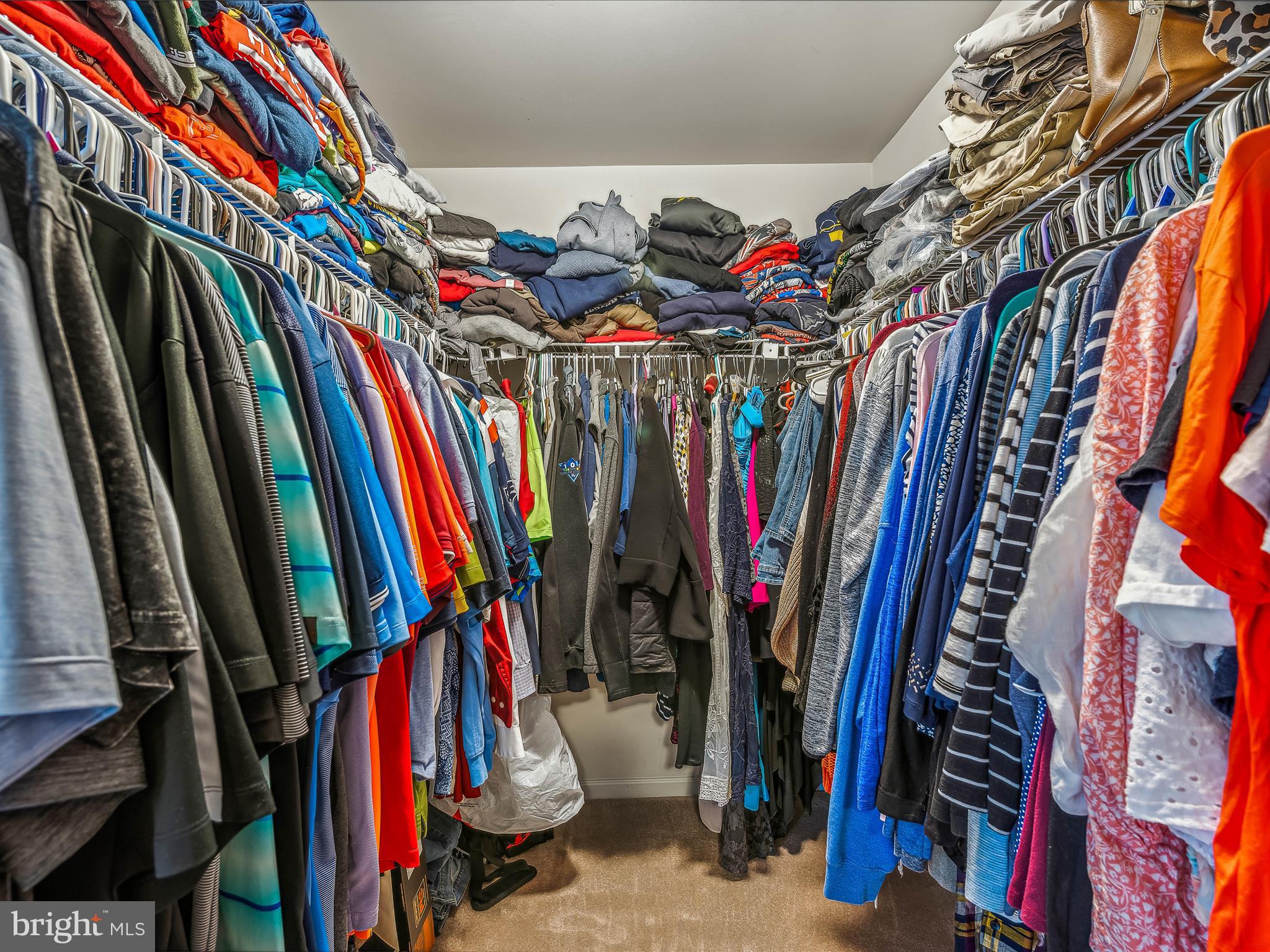 HUNTFIELD - Residential