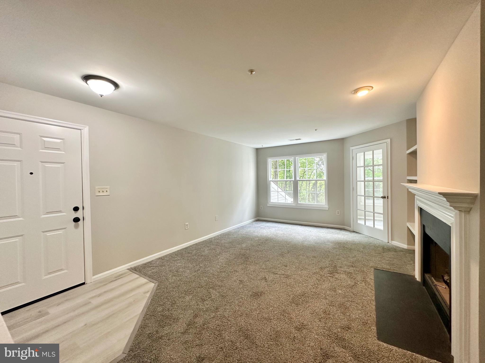 STRATFORD PLACE AT KINGS - Residential Lease