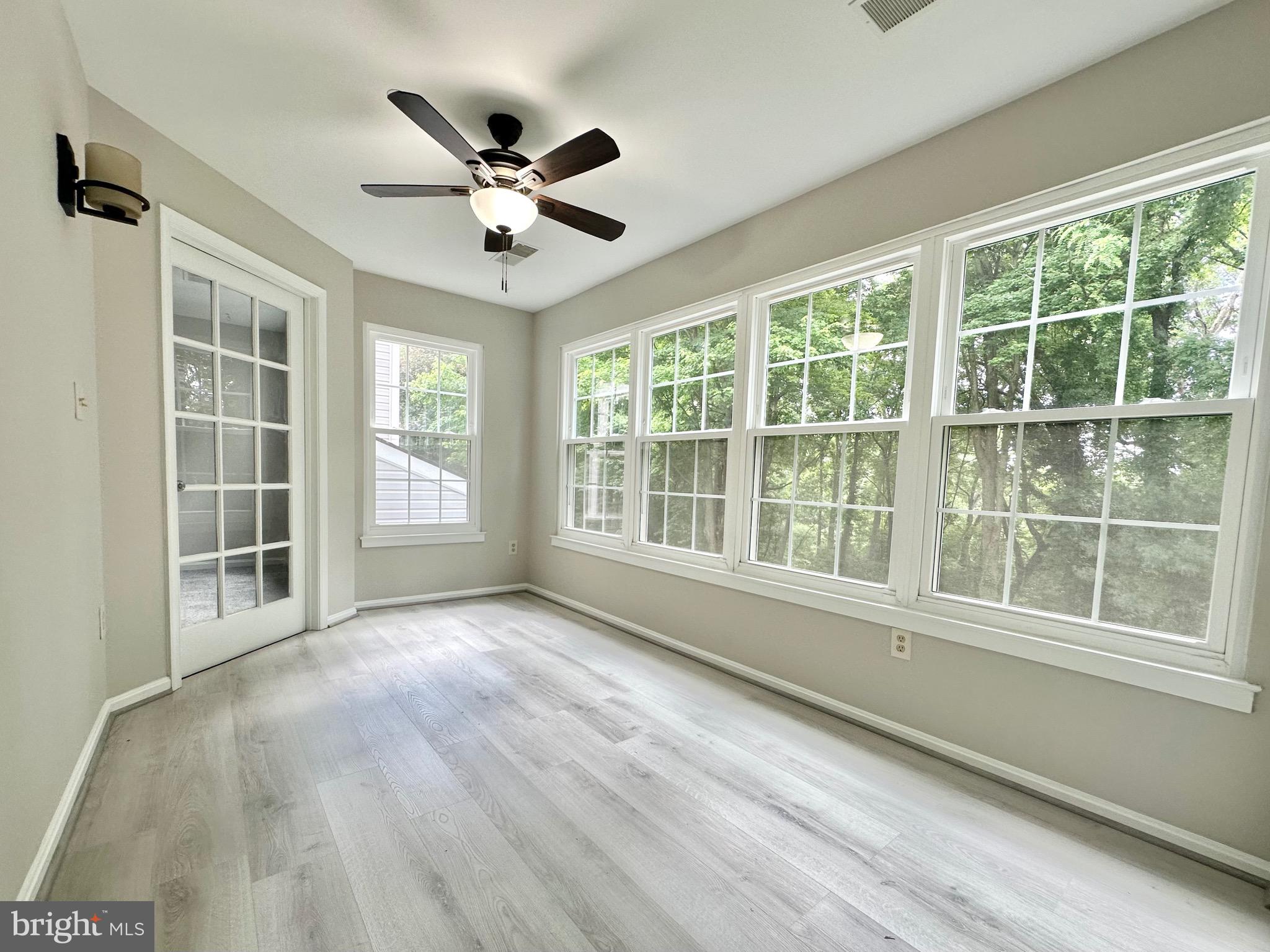 STRATFORD PLACE AT KINGS - Residential Lease