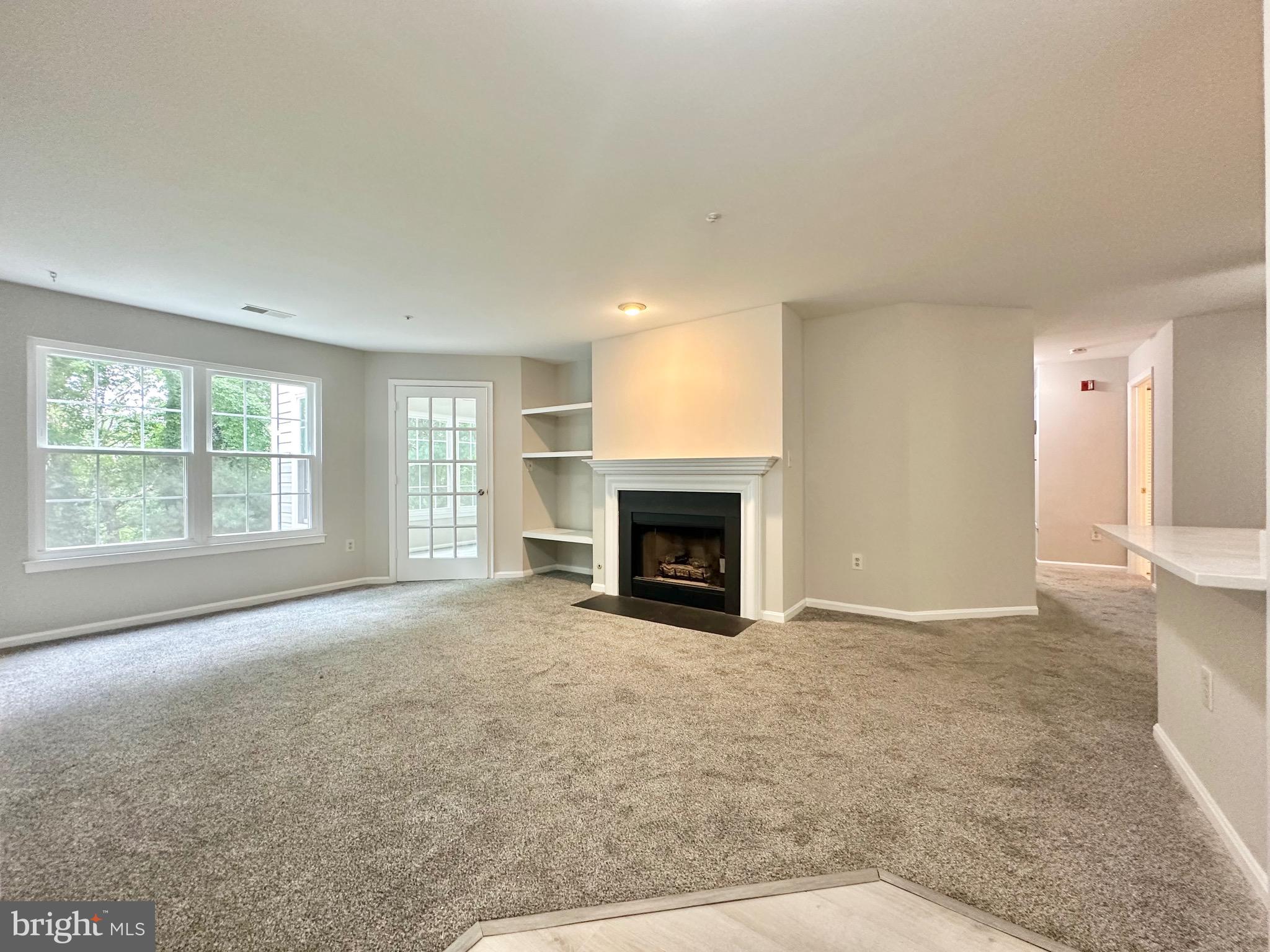 STRATFORD PLACE AT KINGS - Residential Lease