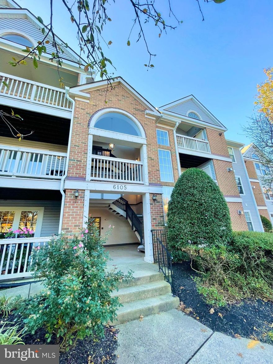 Welcome home to this completely remodeled two bedroom two bathroom condo in the Heart of Kingstowne.    This property has been recently updated with fresh new paint, updated bathrooms and a fully gutted kitchen!!   The large two bedrooms have  been updated with neutral plush carpets and plenty of closet space.    Enjoy dinner overlooking lush green views from your sunny glass enclosed sunroom.     Have an armful of groceries and need to make a few trips from the car?   Not a problem!    This unit is conveniently tucked away in the back of the building and on the main level so there is easy access to the property.     Living in the Kingstowne area is a dream!   Enjoy all the amenities one could want, all with in a short distance to the city and walking distance to the pool.    You'll enjoy everything from the walking trails, two town centers,  pool, fitness center and tennis courts plus miles of running paths. Enjoy the nearby Towne Center movie theater, Shops and restaurants!   Don't miss out!