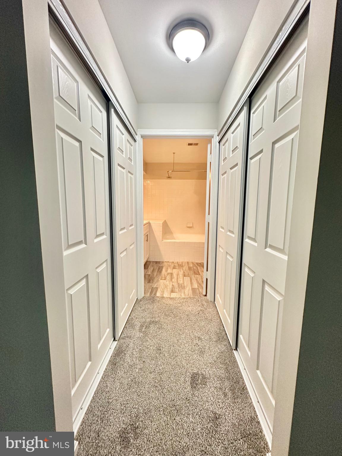 STRATFORD PLACE AT KINGS - Residential Lease